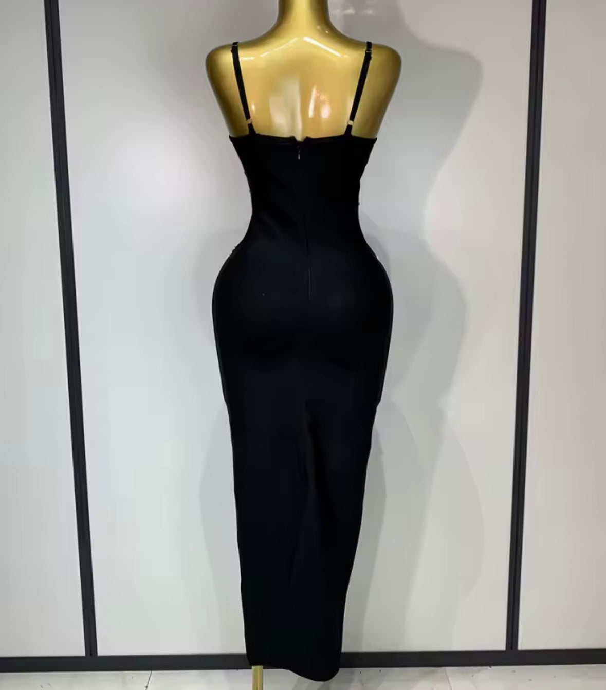 Elegant Sleeveless Rhinestone Chain Black Dress