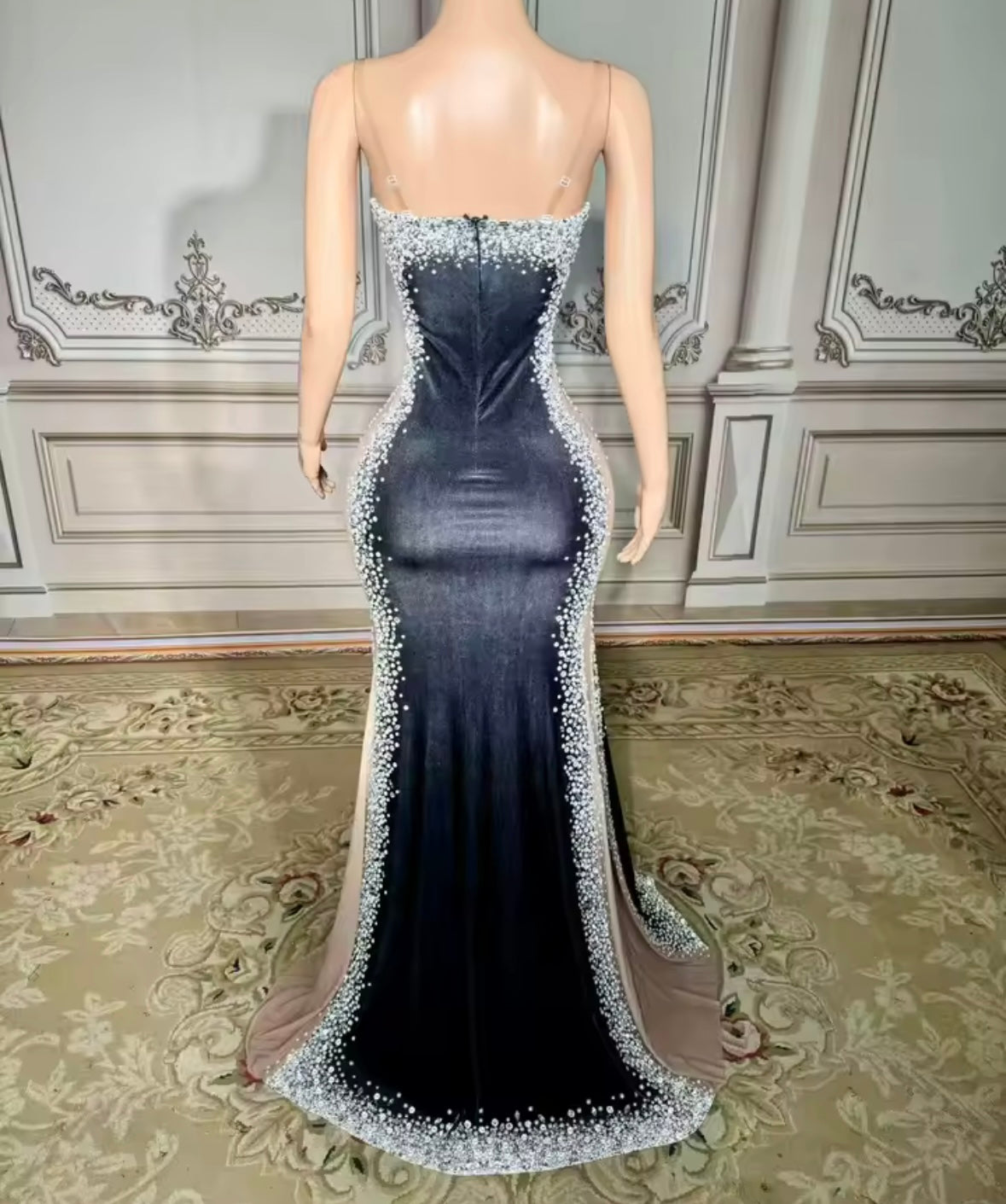 Elegant Sleeveless Rhinestone Front Split Floor-Length Dress