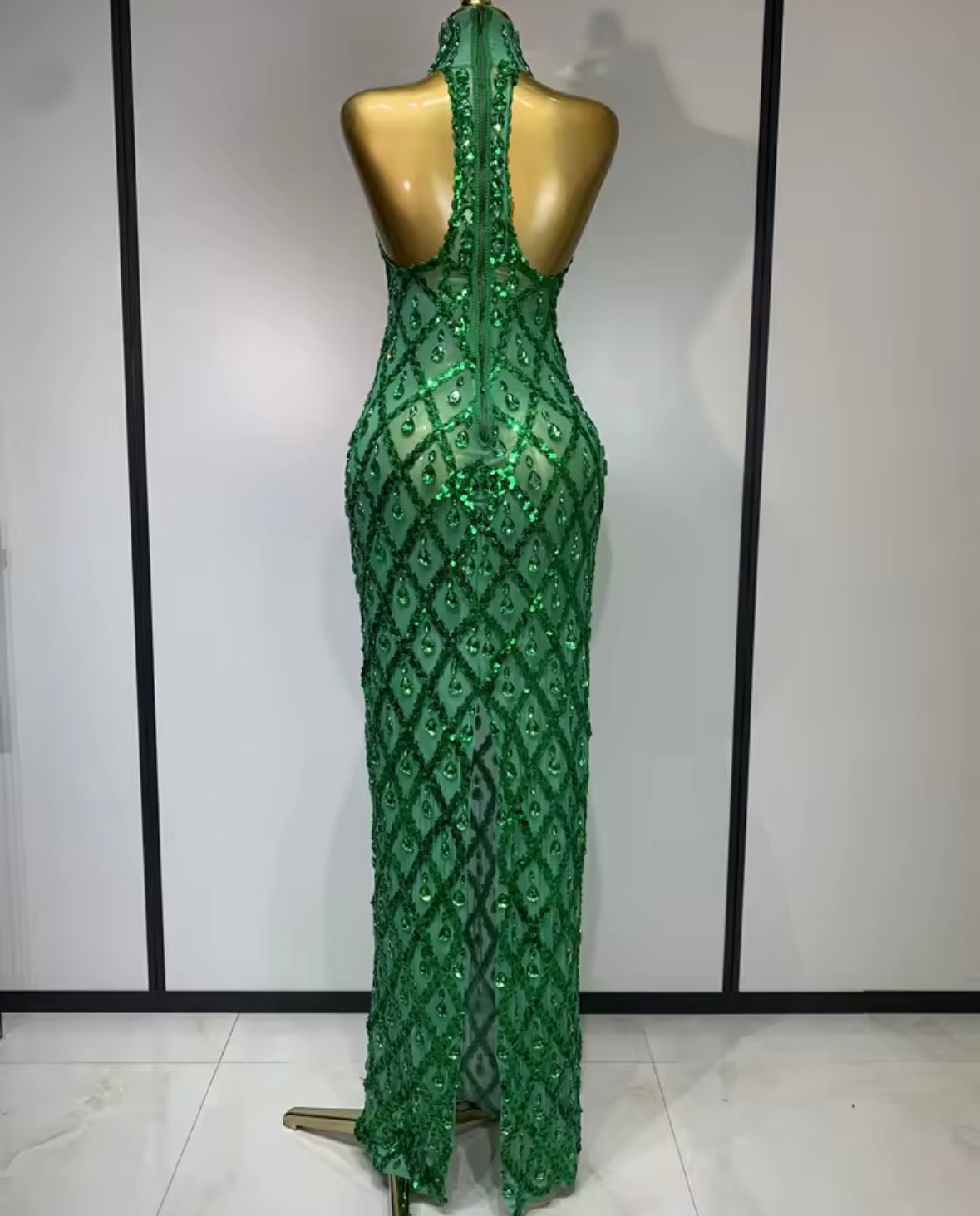Green Halter Sleeveless Sequins Crystal Floor-Length Dress