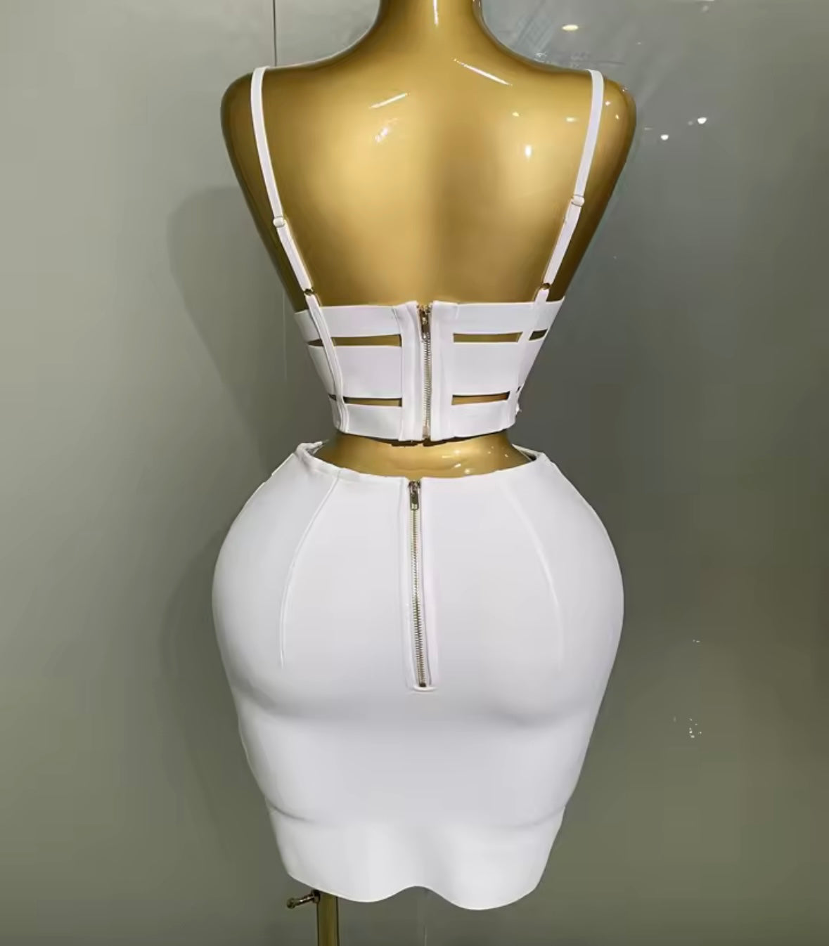 Sleeveless Cut Out Buckled Sexy Two Piece Bandage Skirt Set