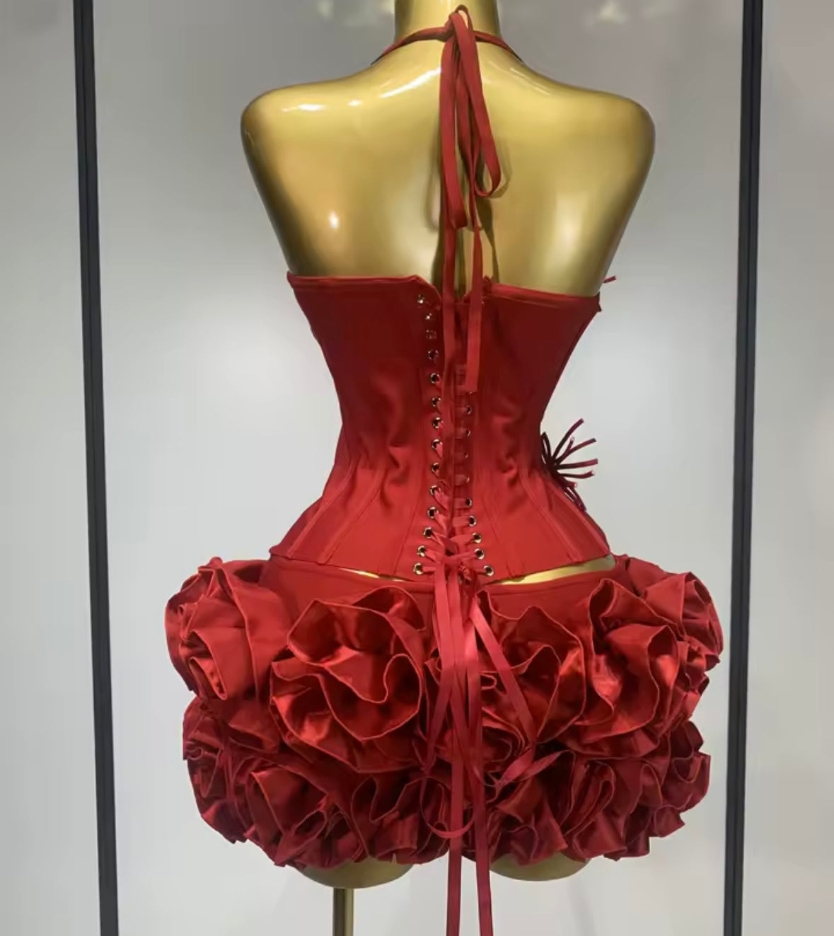 Sexy Halter Sleeveless Corset Top Two Piece Ruffled Skirt Set