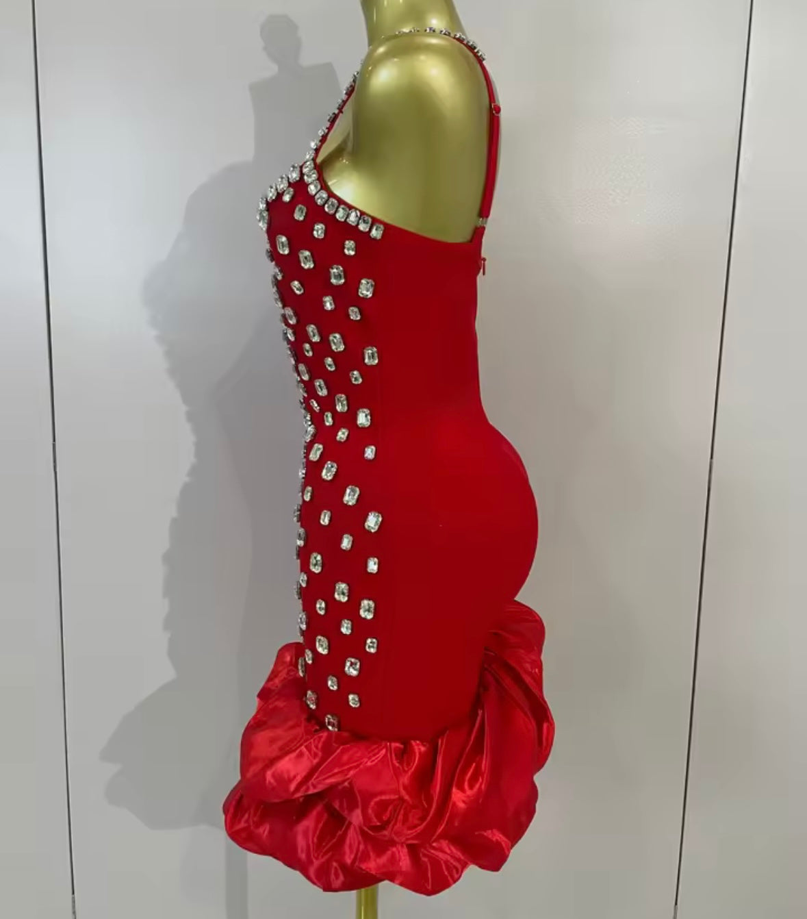 Sexy Sleeveless Rhinestone Ruffle Bandage Dress