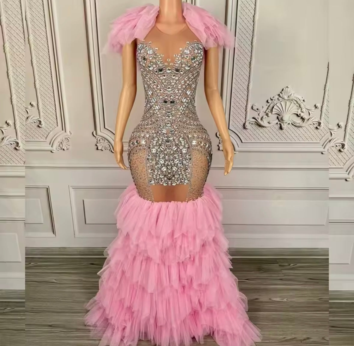Sexy Sleeveless Rhinestone Ruffle Floor-Length Dress