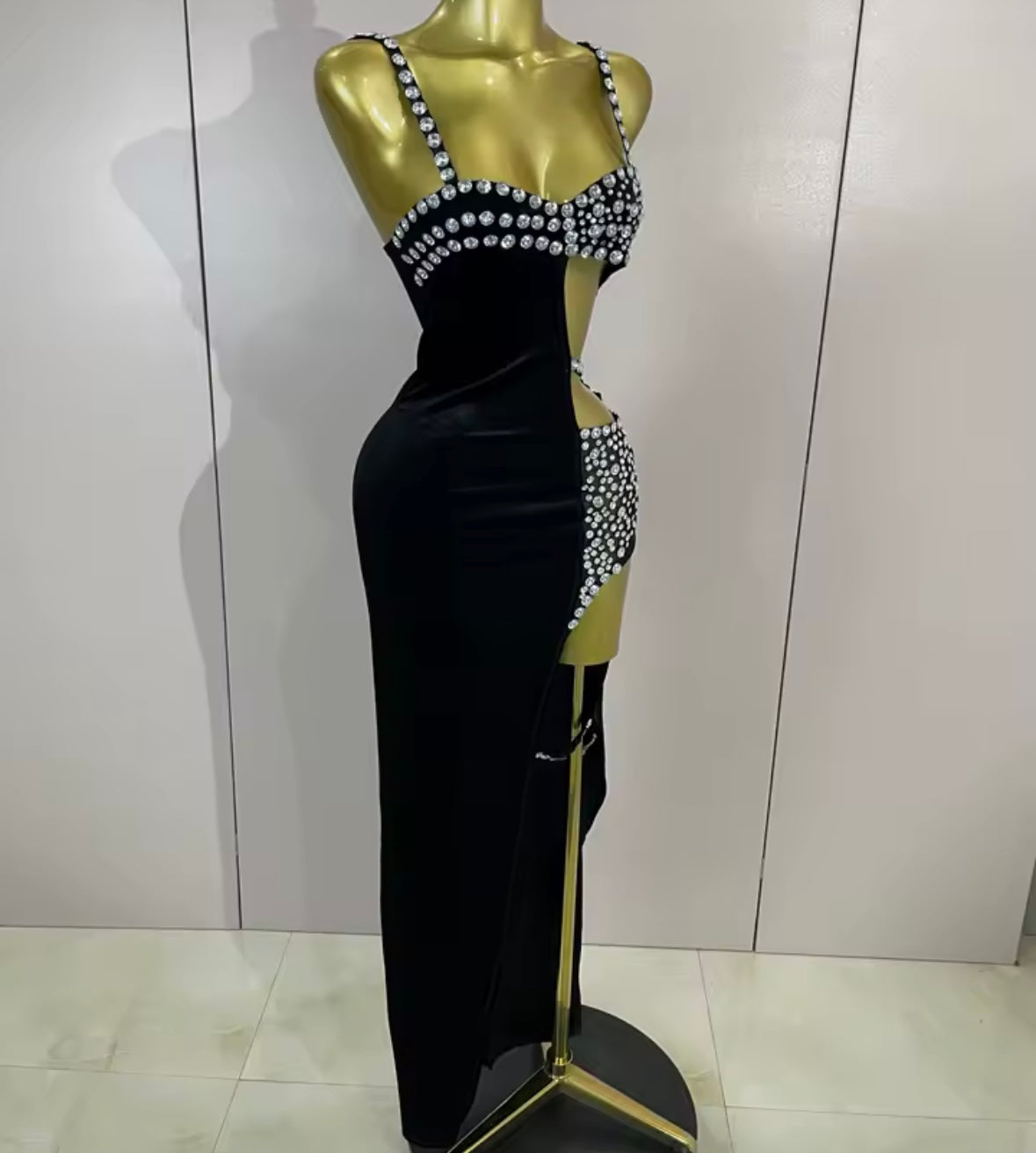 Sexy Sleeveless Rhinestone Black Hollow Out Side Split Maxi Dress