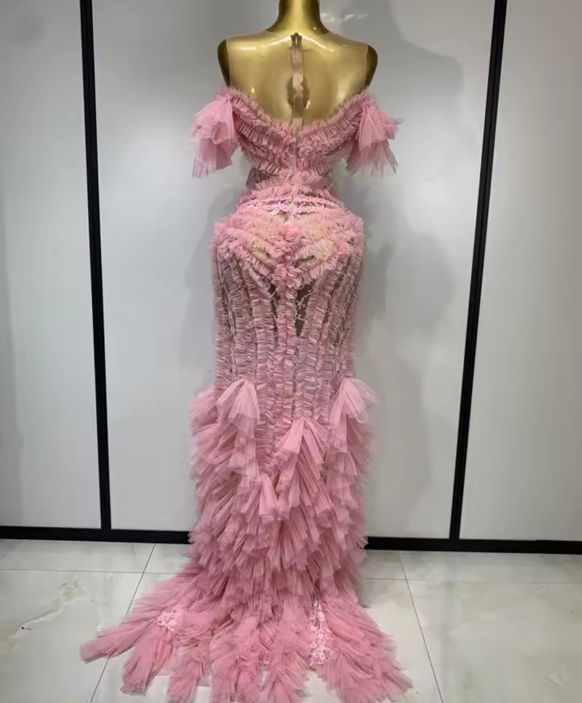 Elegant Ruffled Lace Pink Floor-Length Dress