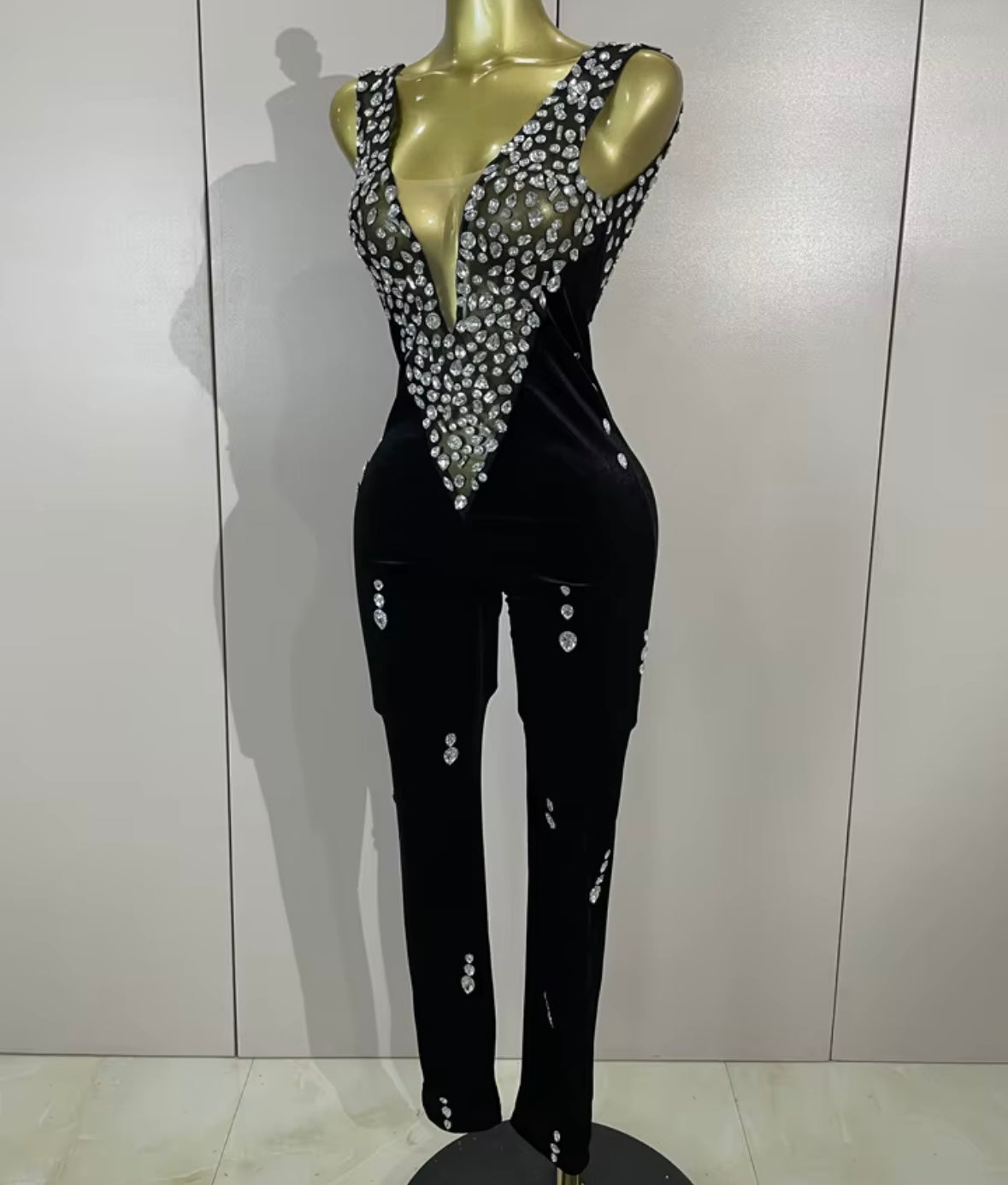 Elegant Black Sleeveless Rhinestone Embellishment Jumpsuit
