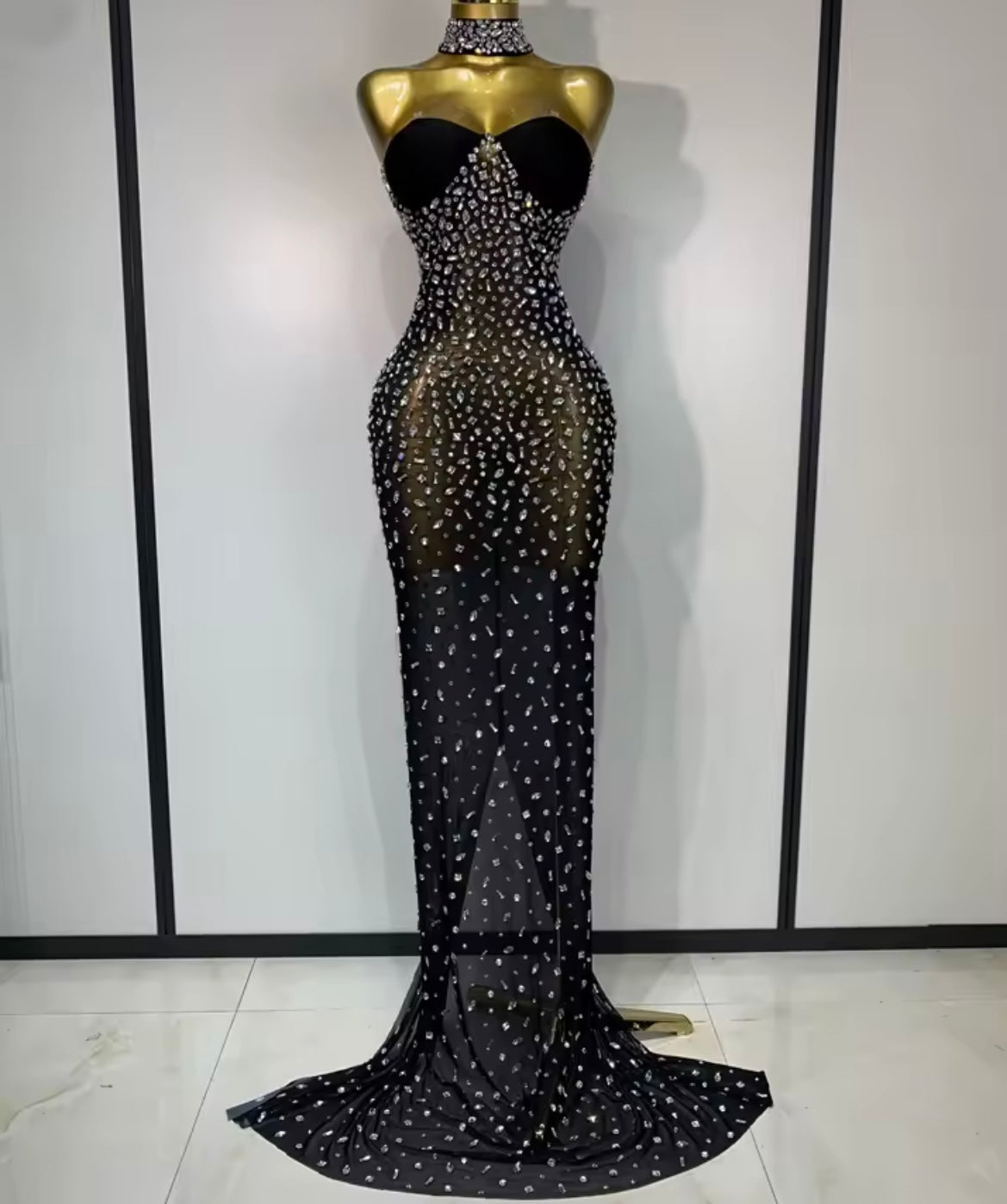 Sexy Black Strapless Choker Rhinestone Floor-Length Dress