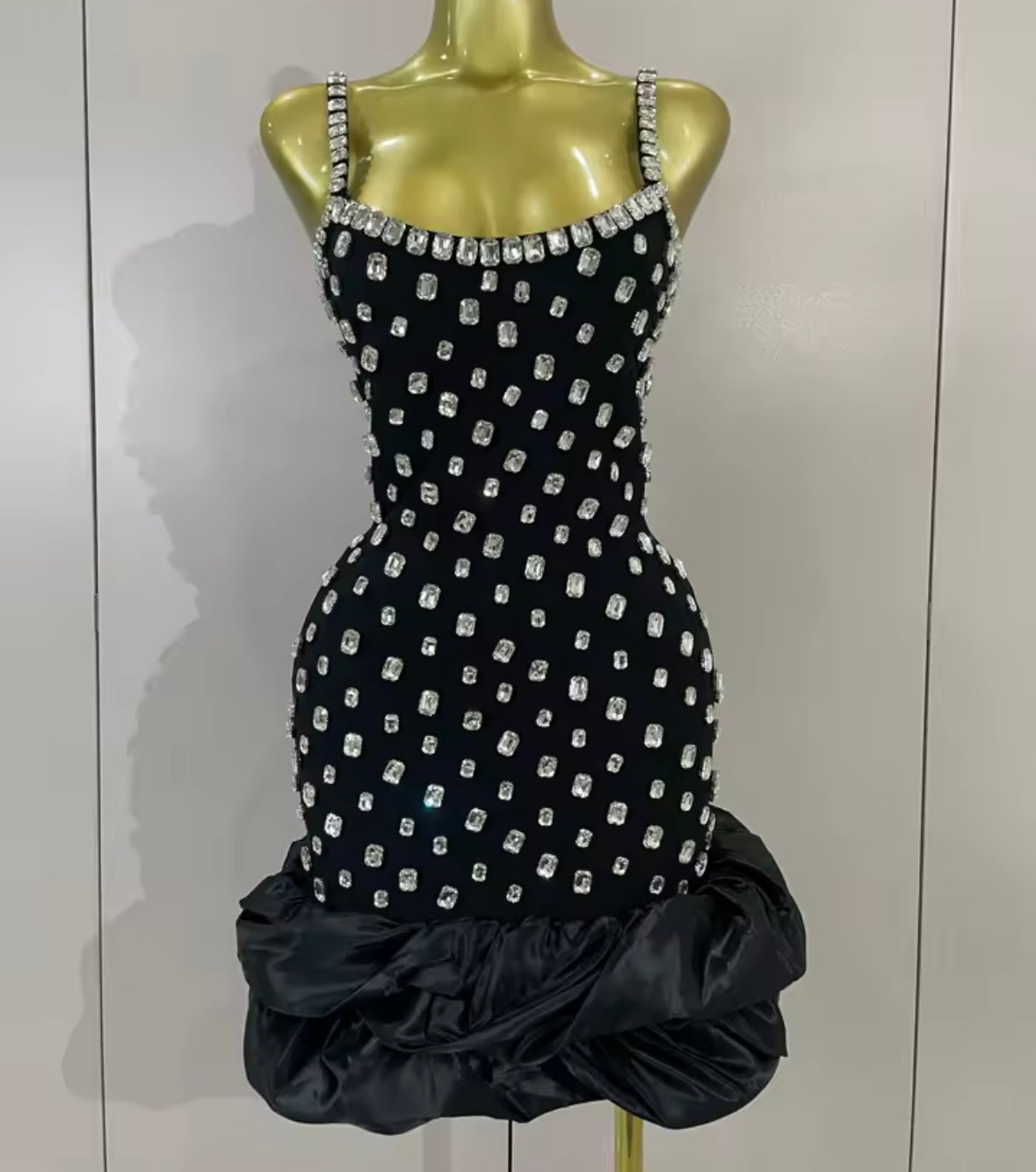Sexy Sleeveless Rhinestone Ruffle Bandage Dress