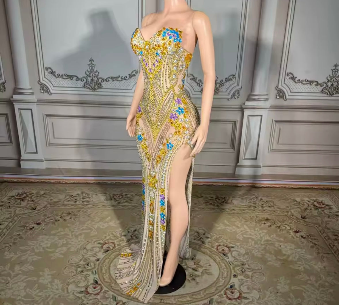 Sexy Gold Sleeveless Crystal Rhinestone Floor-Length Dress