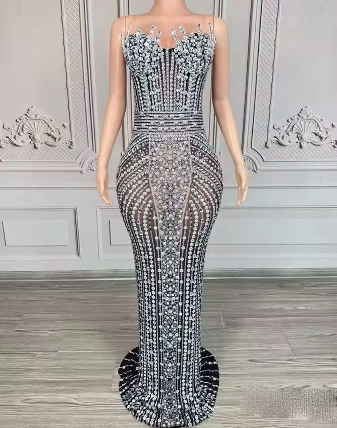 Sexy Rhinestone Embellishment Sleeveless Floor-Length Dress
