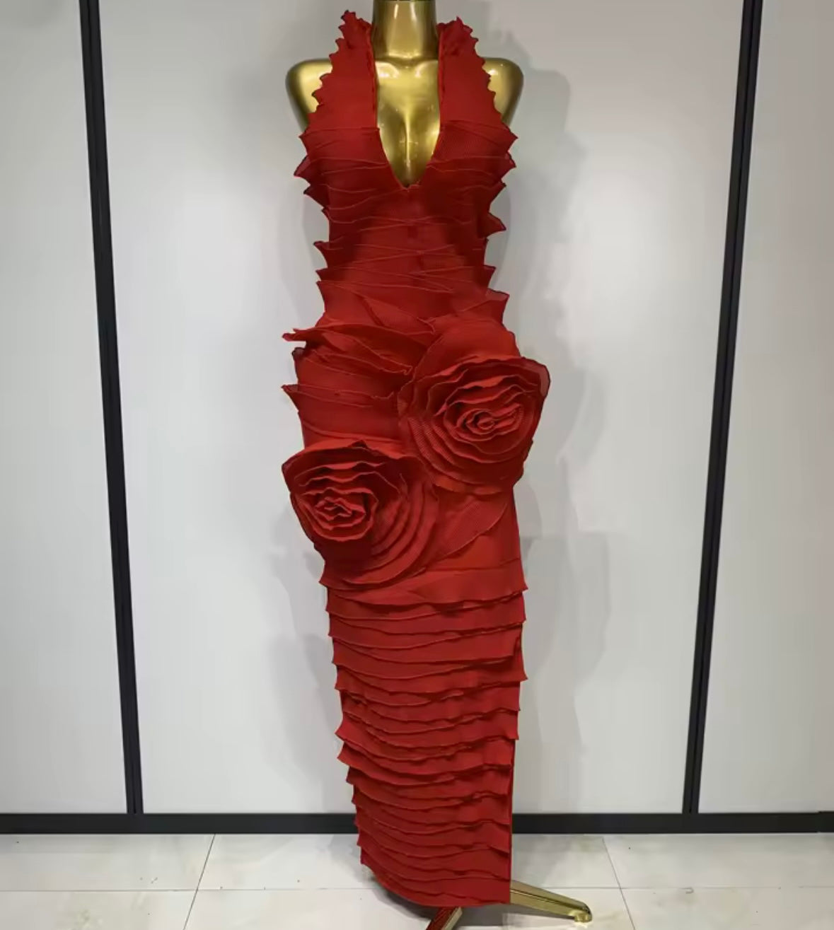 Red Sexy Halter Sleeveless Ruffled Maxi Dress