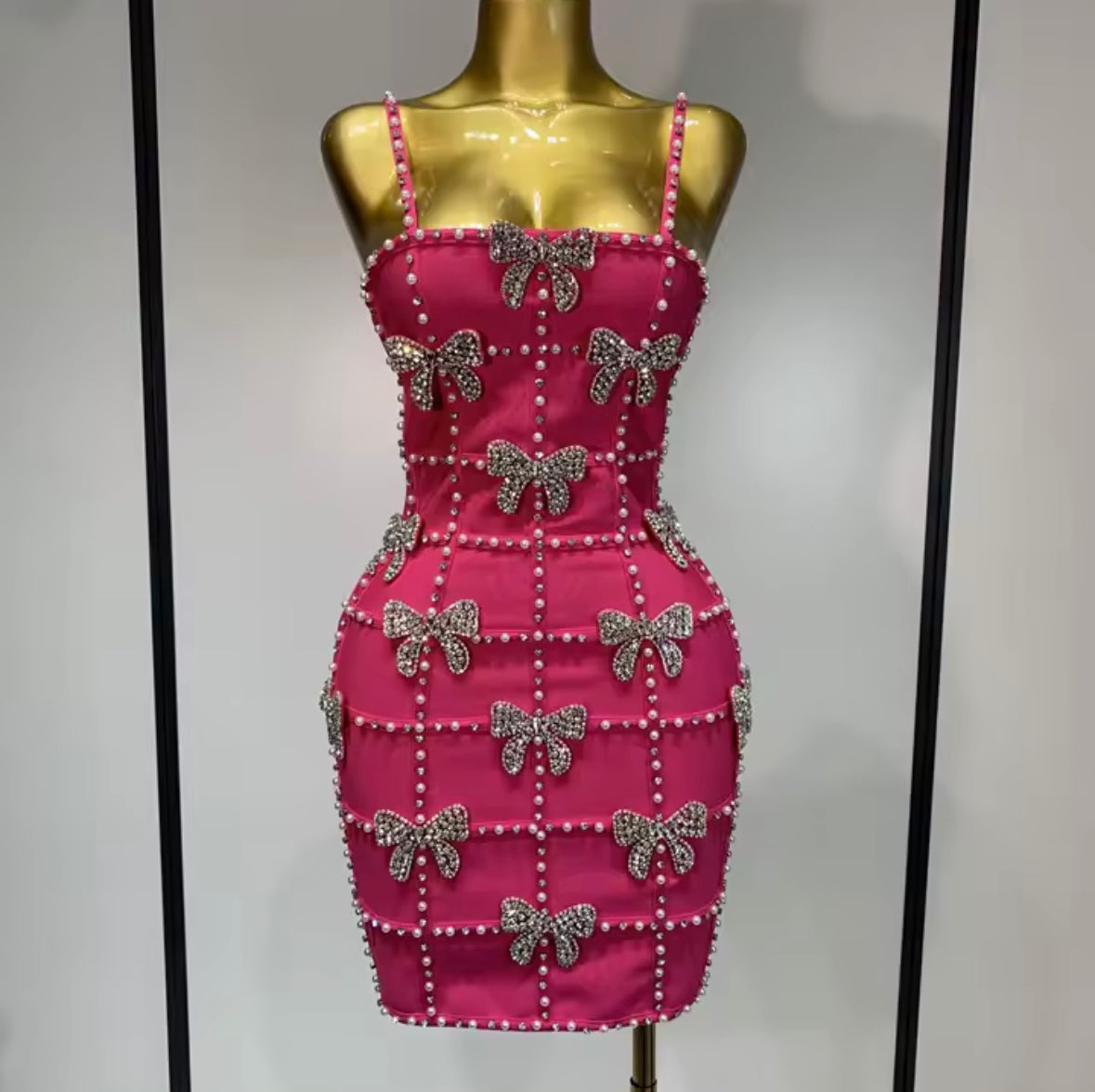 Pink Sleeveless Pearl Bow Rhinestone Dress
