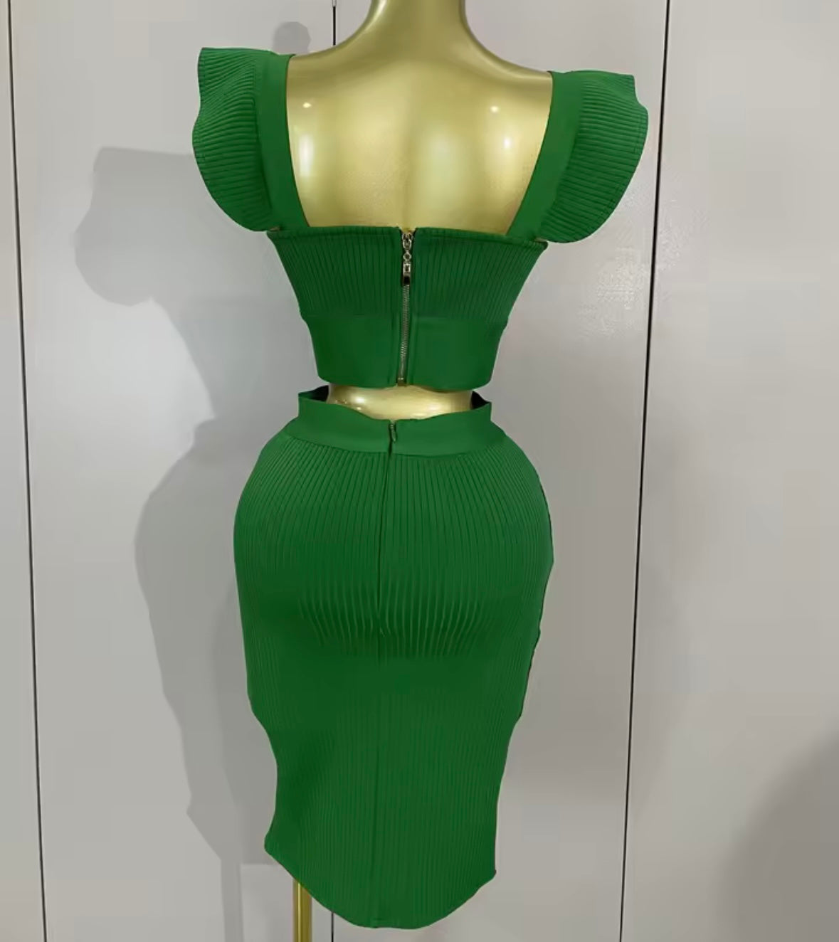 Sexy Ruffled Sleeveless Crop Skirt Set