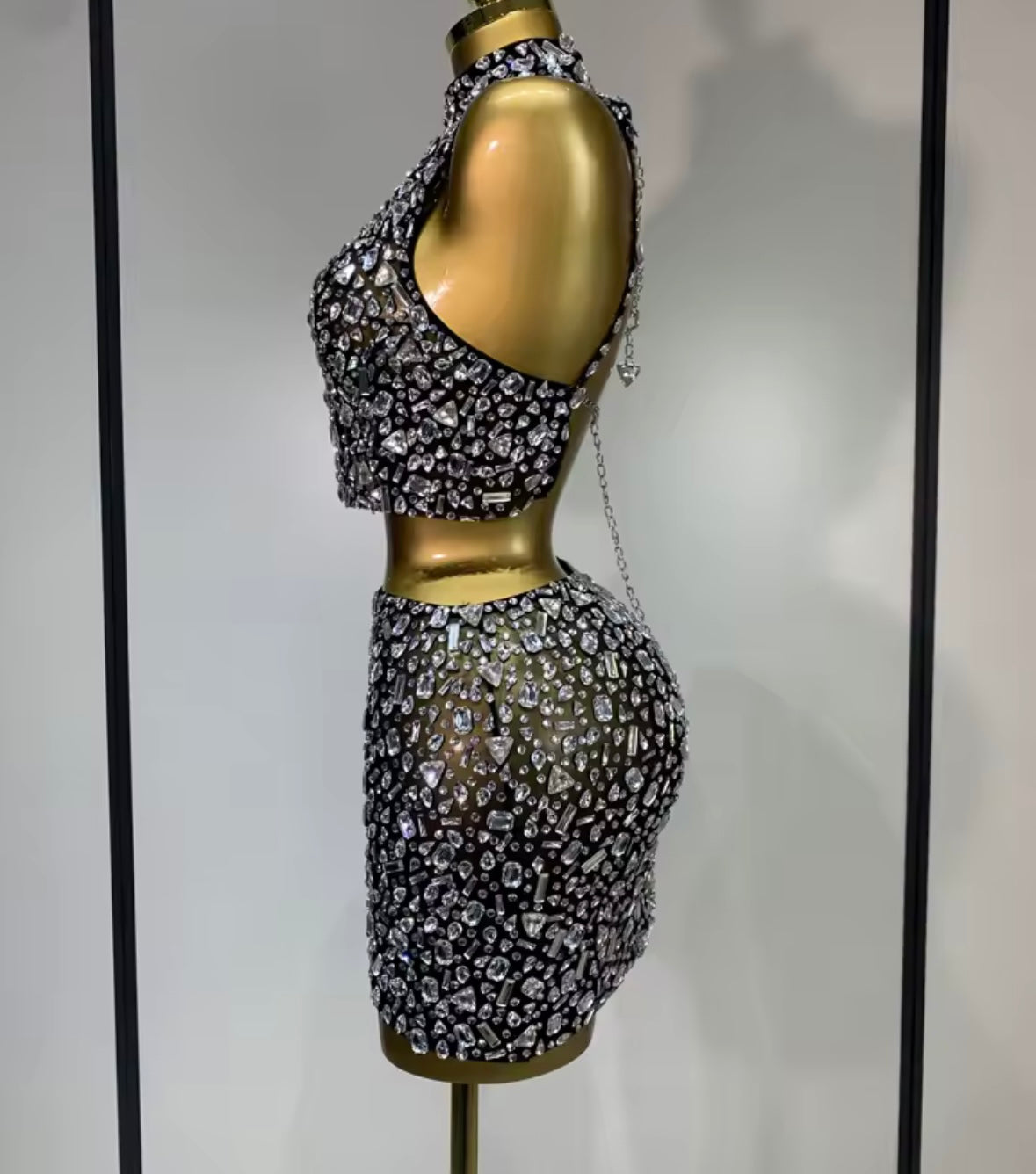 Sexy Sleeveless Chain Open Back Rhinestone Skirt Set