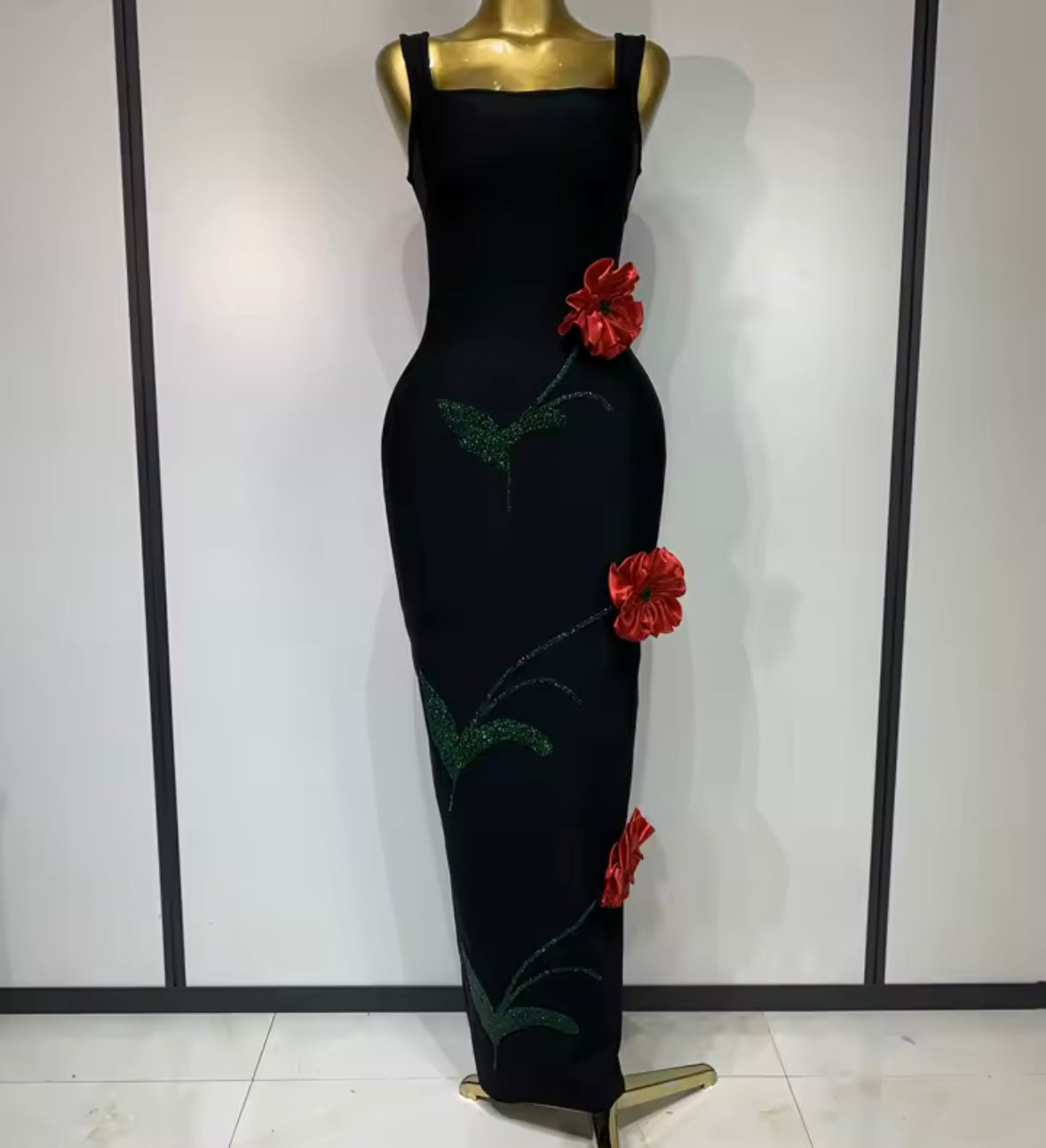 Black Sexy Sleeveless 3D Floral Rhinestone Maxi Dress