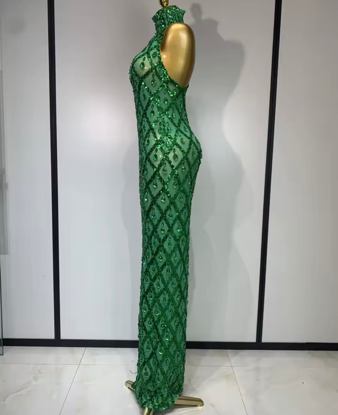 Green Halter Sleeveless Sequins Crystal Floor-Length Dress