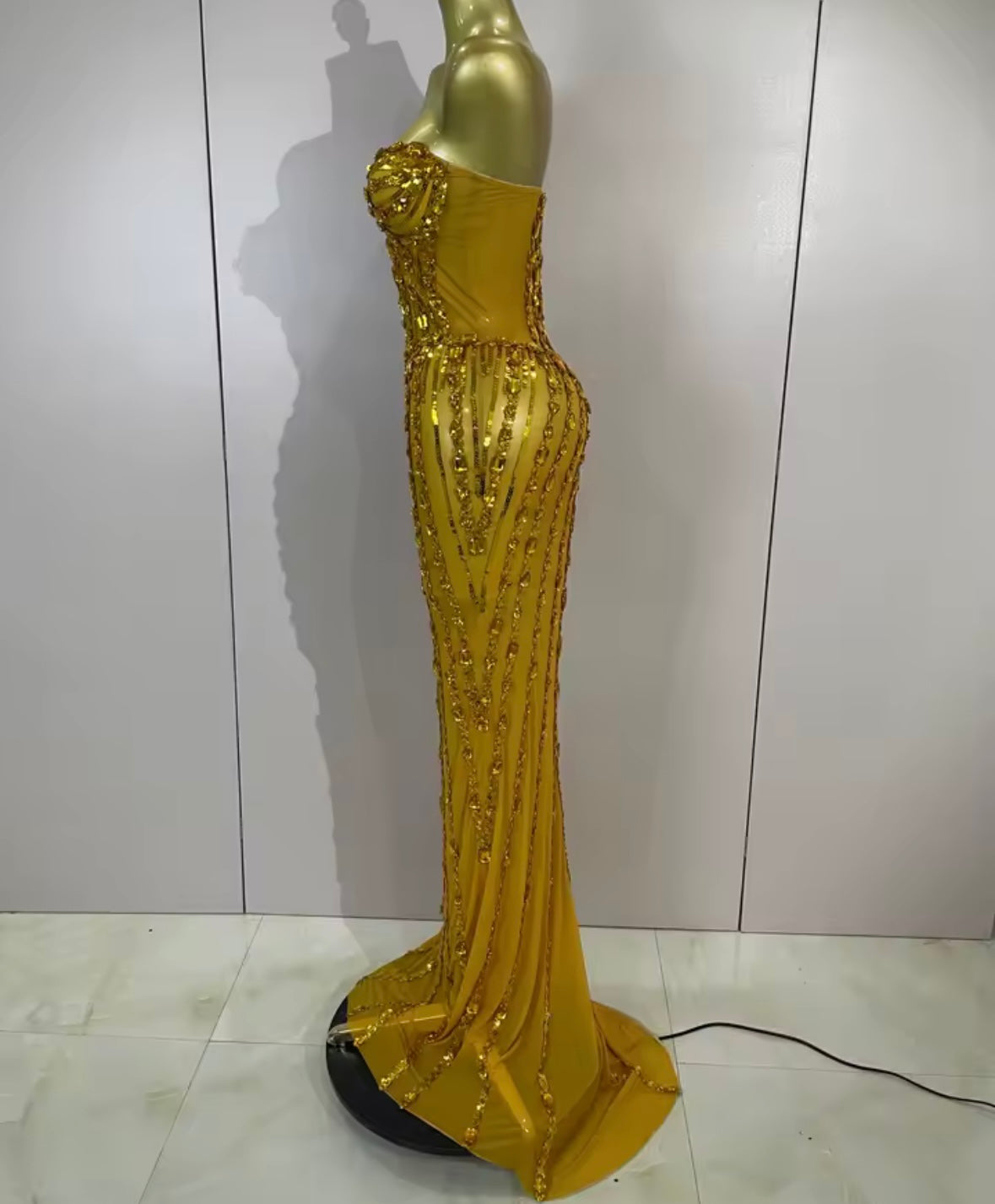 Red Sexy Strapless Crystal See Through Floor-Length Dress