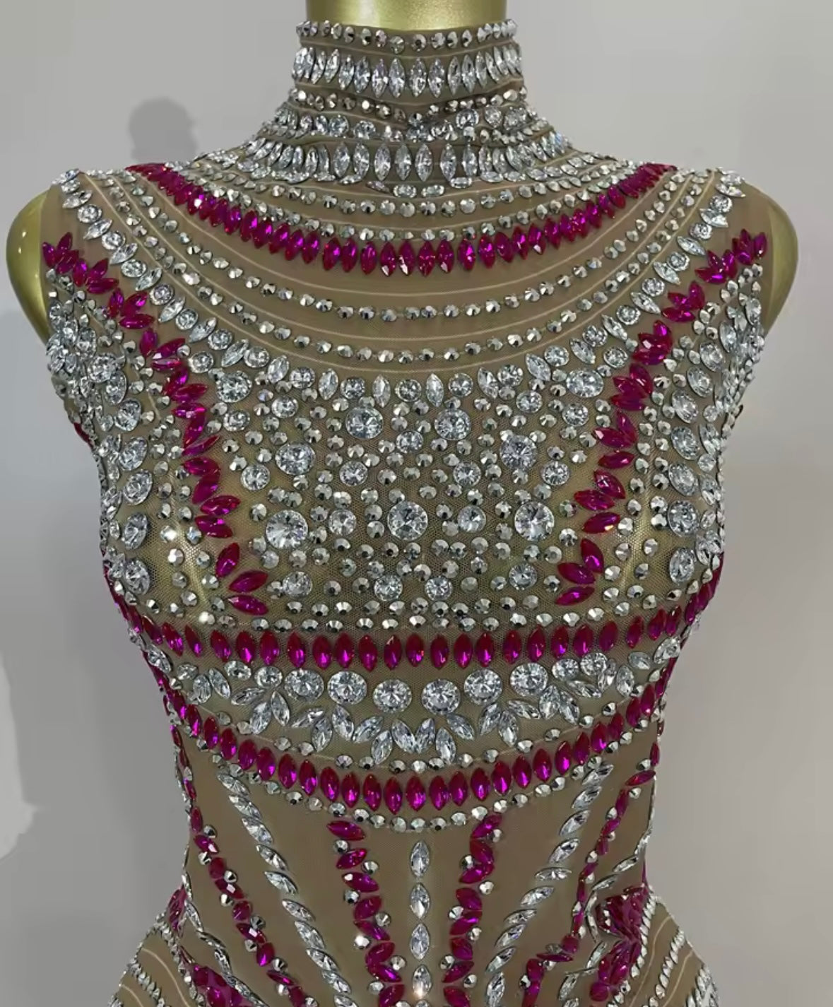 Sexy Sleeveless Rhinestone Embellishment Short Dress