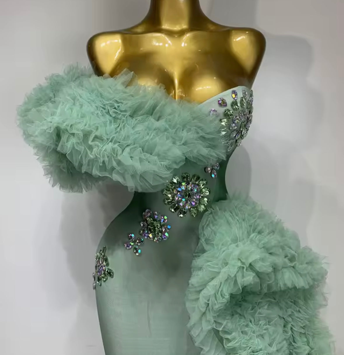 Green Elegant Strapless Ruffle Rhinestone Maxi Dress