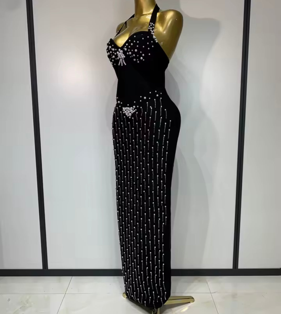 Black Halter Sleeveless Sexy Pearl Embellishment Maxi Dress