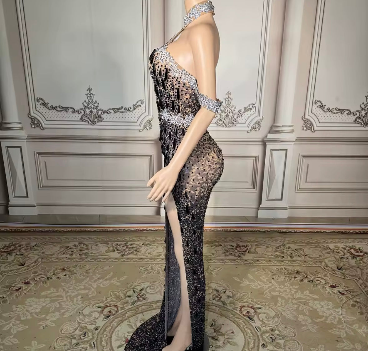 Sexy Halter Sleeveless Rhinestone Embellishment Maxi Dress