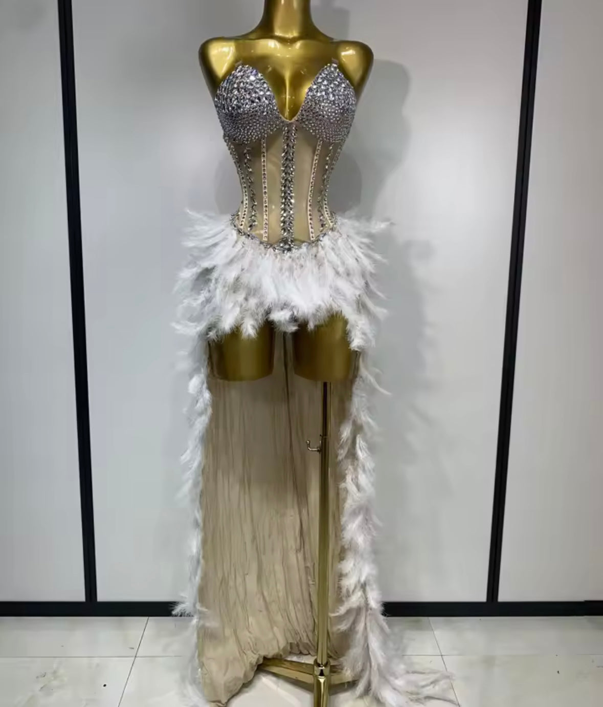 Sexy Crystal Sleeveless Feather Asymmetrical Dress