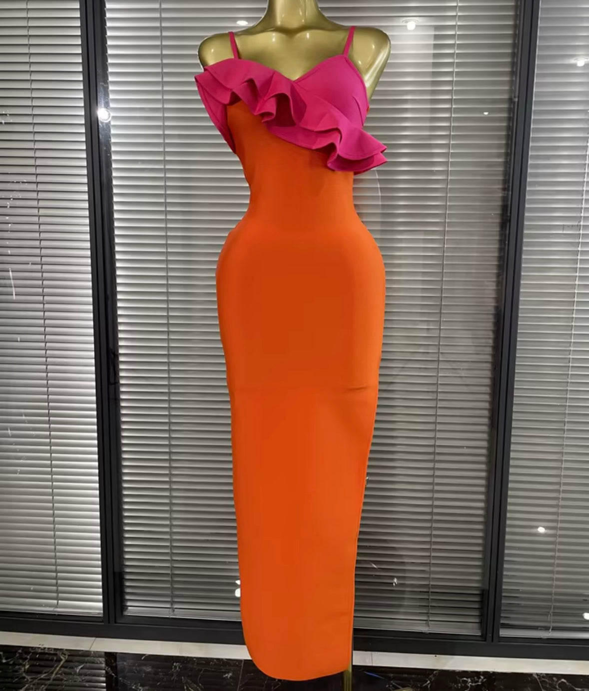Sexy Sleeveless Ruffled Maxi Dress