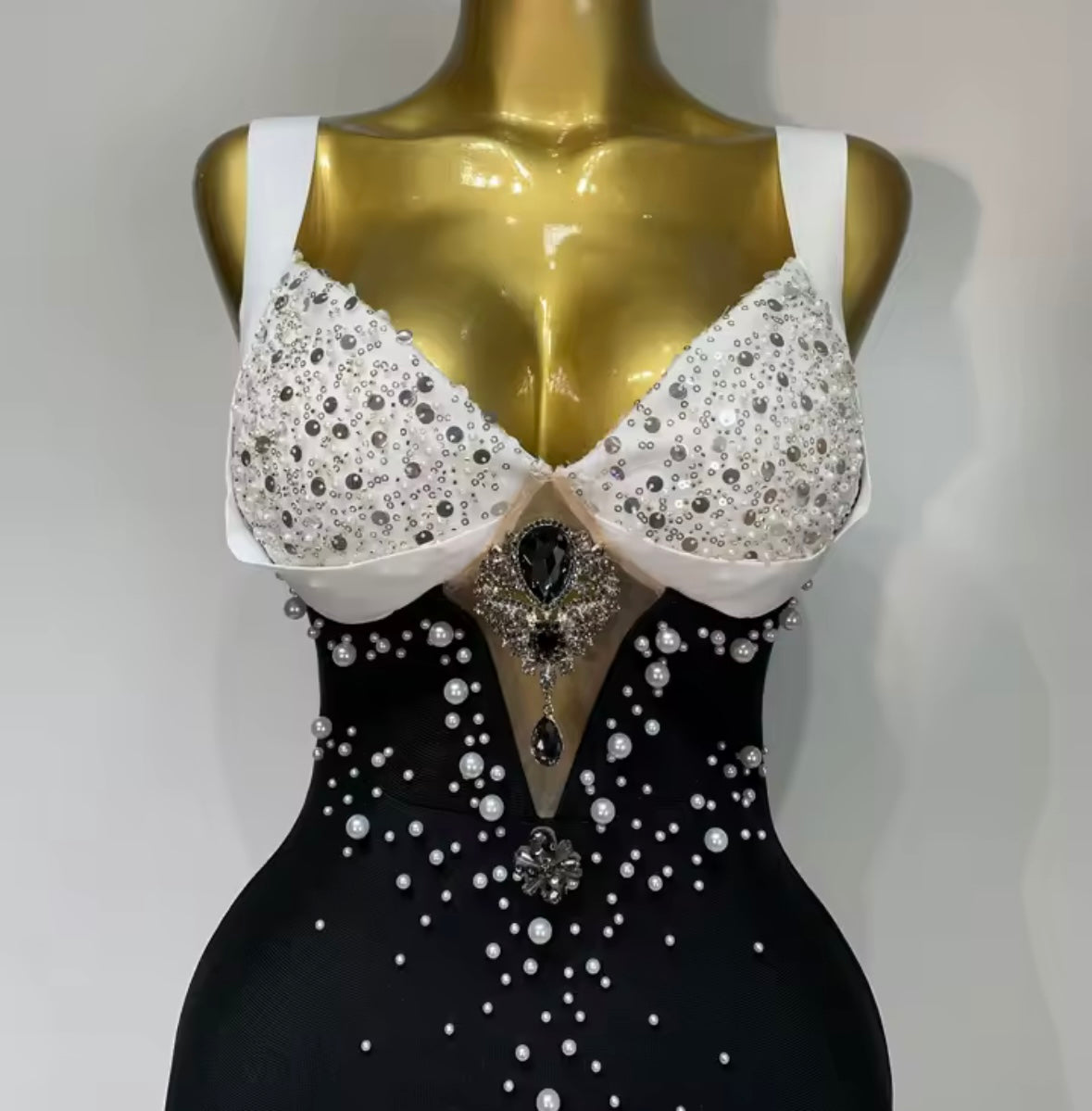 Elegant B&W Pearl Rhinestone Sleeveless Maxi Dress