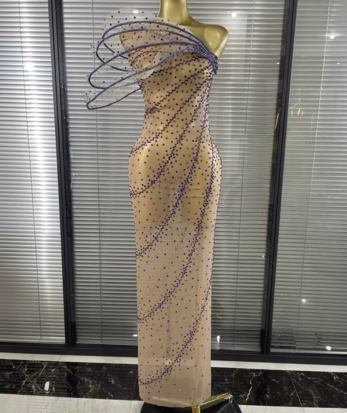 Elegant One Shoulder Sleeveless See Through Rhinestone Maxi Dress
