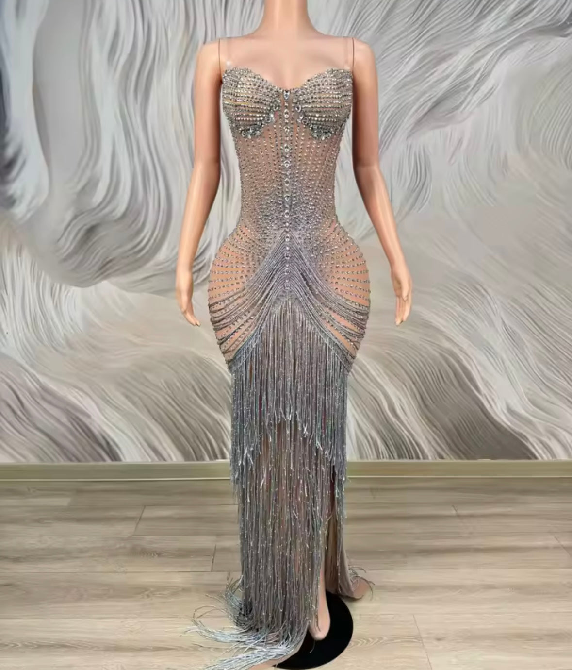 Sexy Sleeveless Rhinestone Embellishment Fringe Tassel Dress