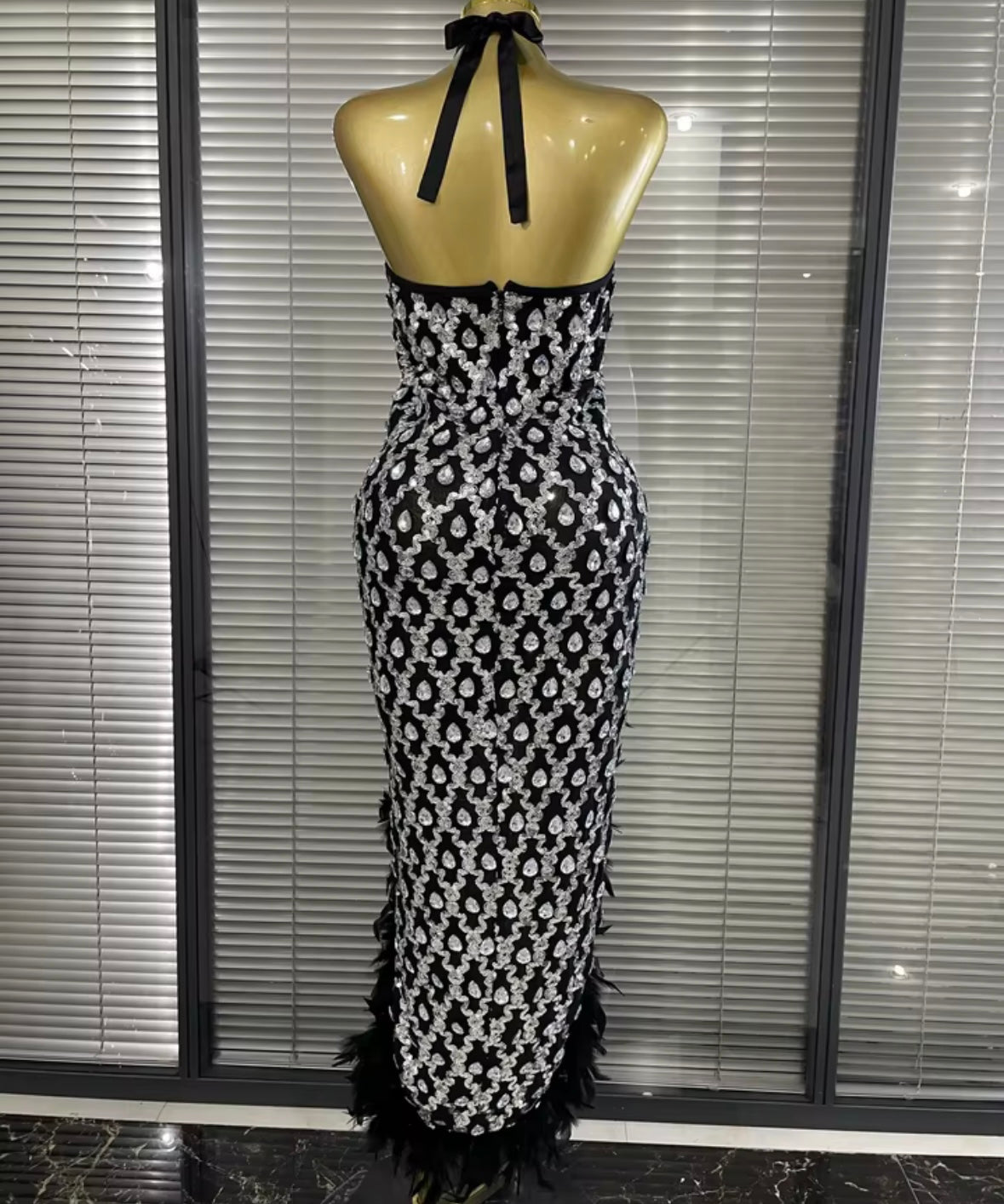 Sexy Black Halter Sleeveless Rhinestone Feather Maxi Dress