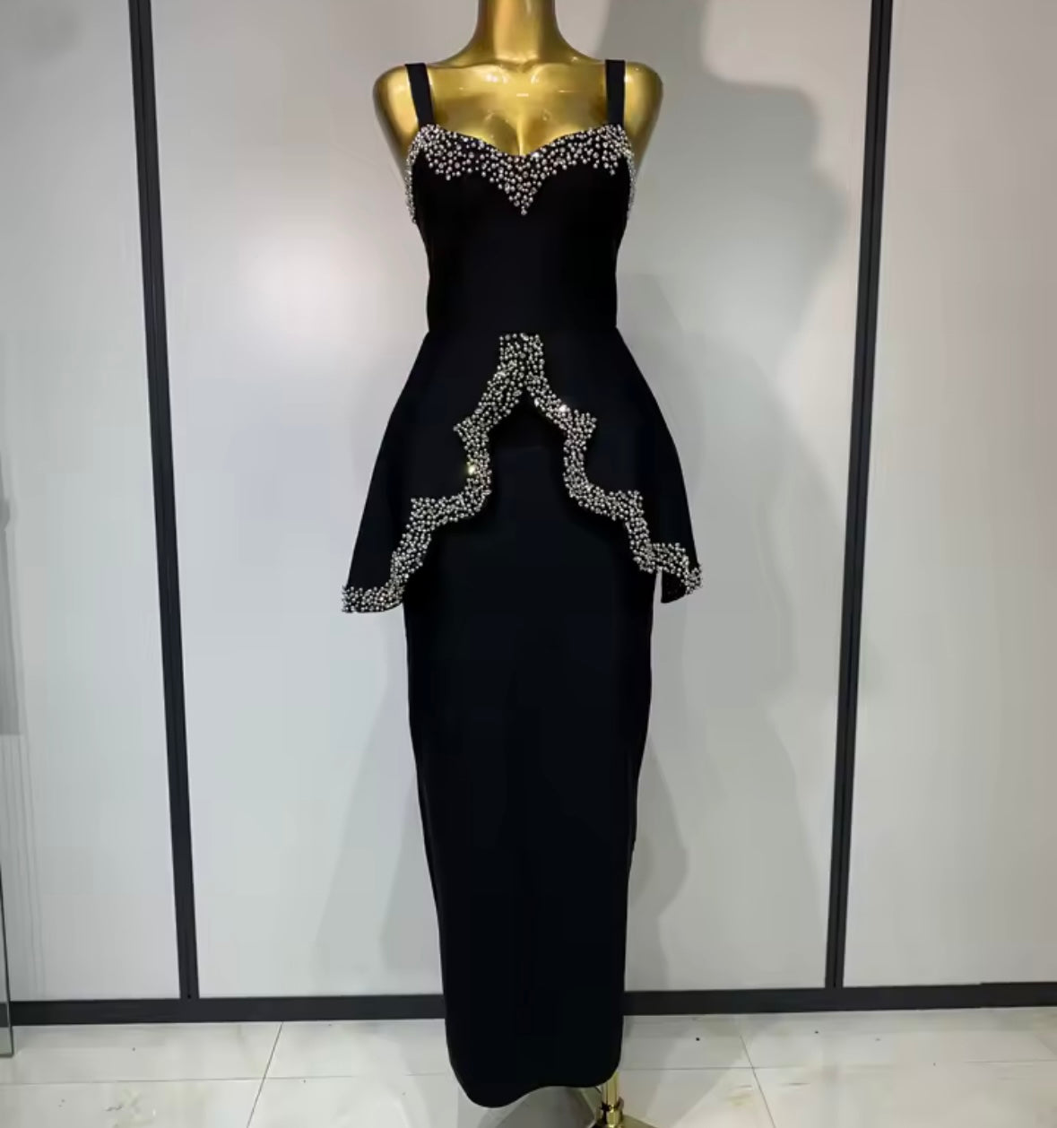 Black Elegant Sleeveless Rhinestone Maxi Dress