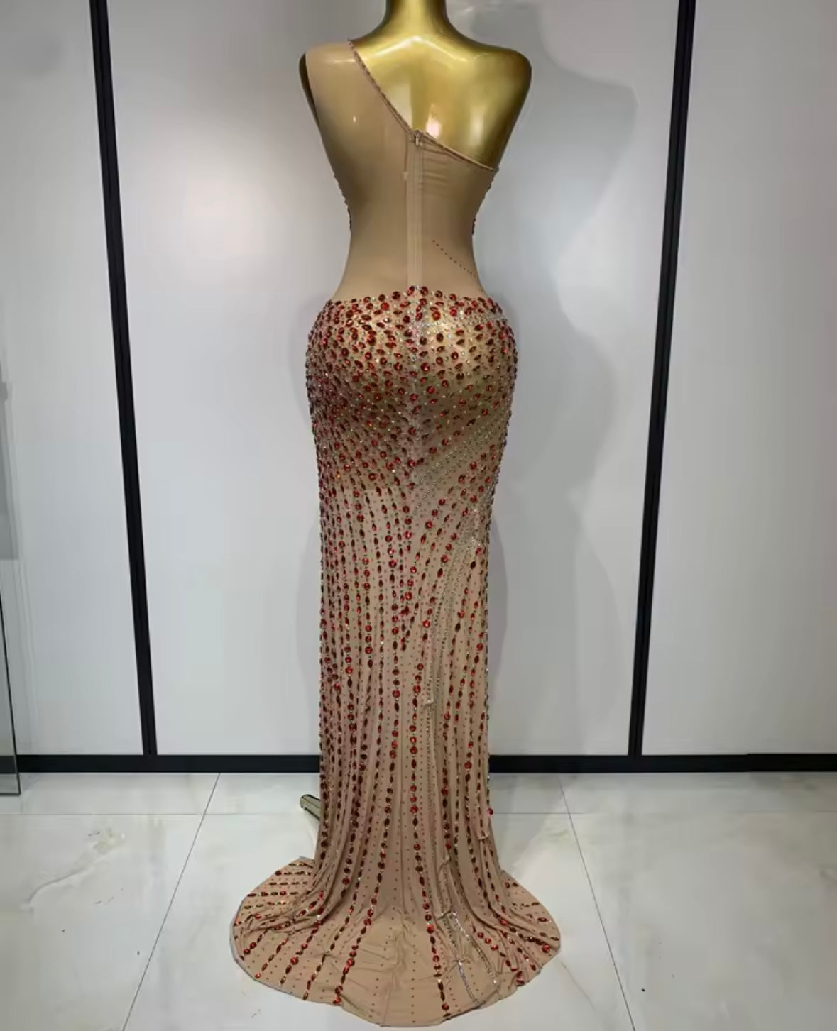 Elegant One Shoulder Rhinestone Embellishment Floor-Length Dress