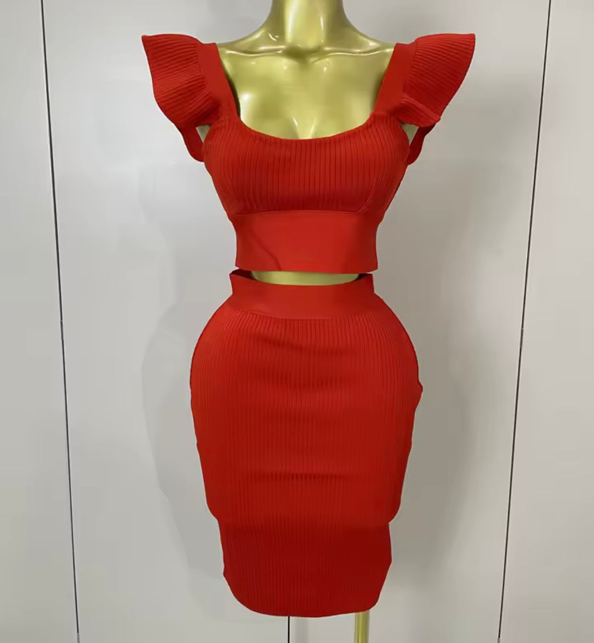 Sexy Ruffled Sleeveless Crop Skirt Set