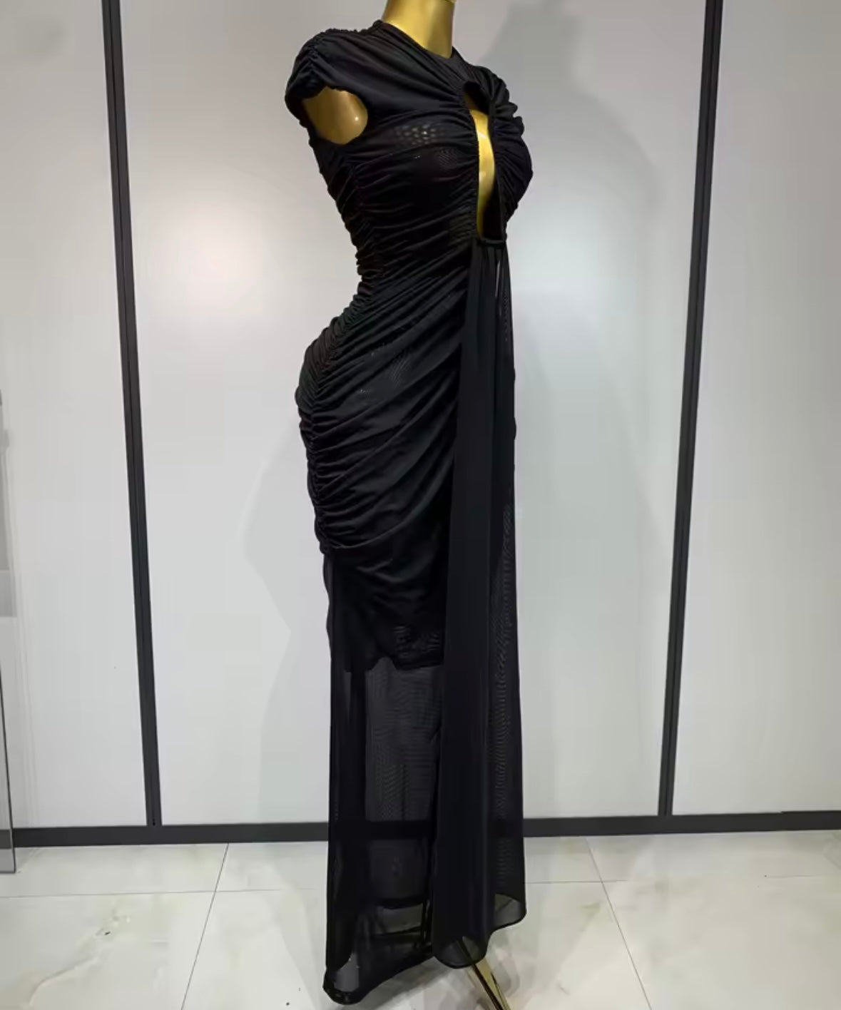 Sexy Sleeveless Hollow Out Ruched Maxi Dress