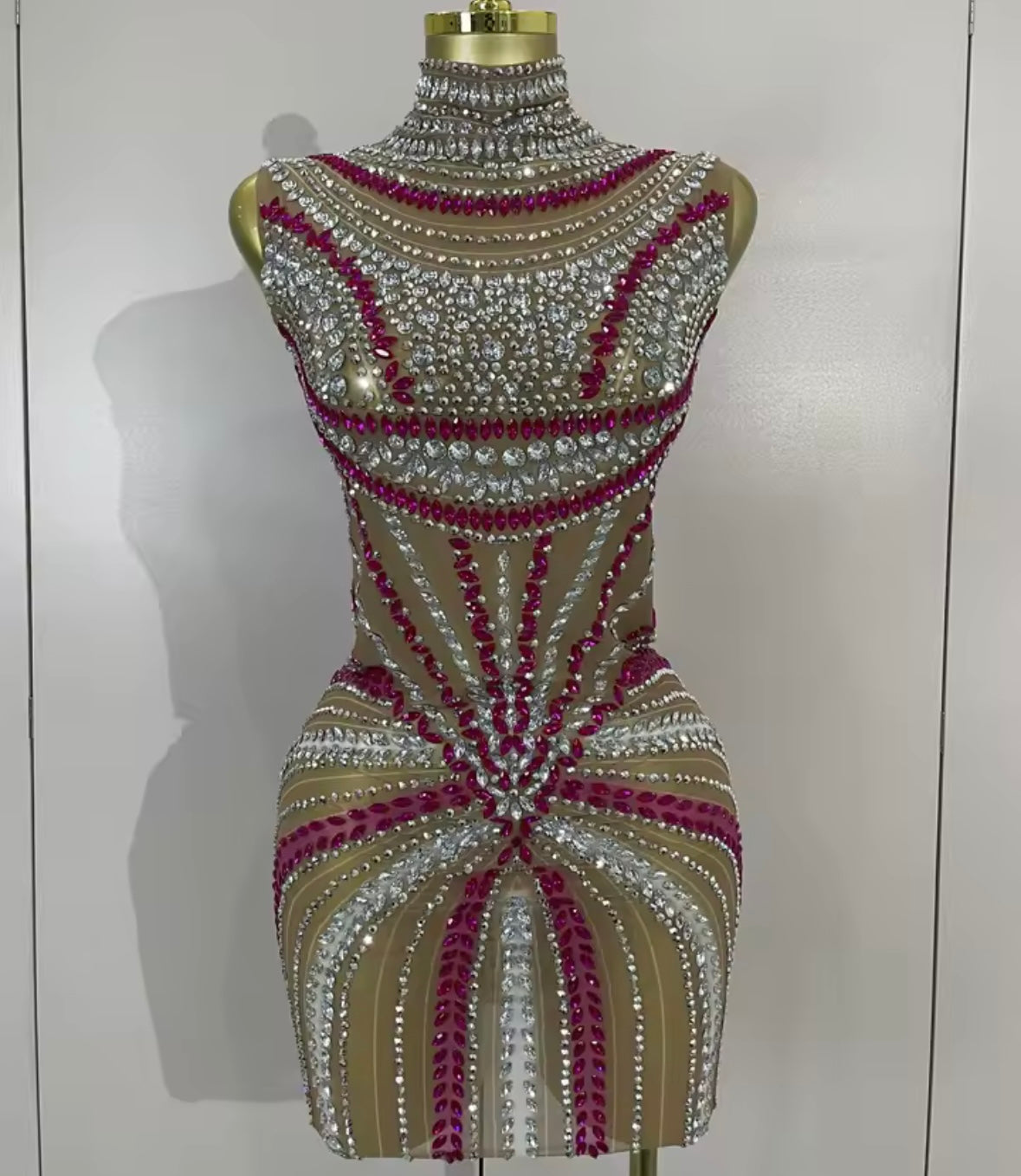 Sexy Sleeveless Rhinestone Embellishment Short Dress