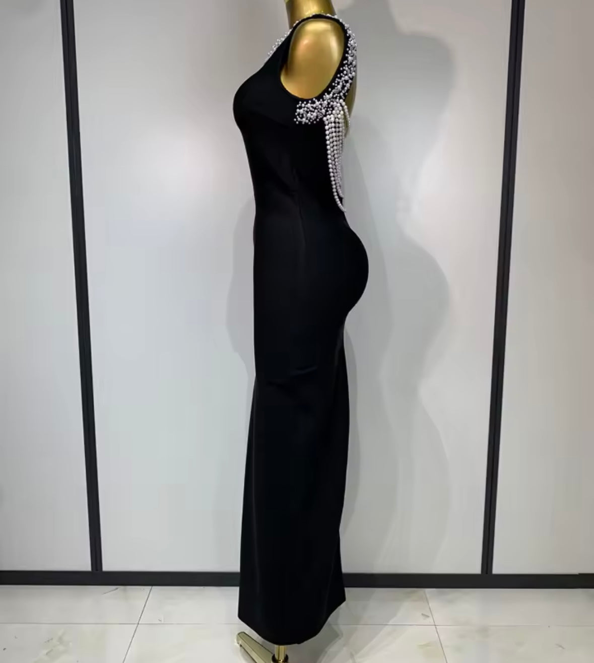 Sexy Sleeveless Rhinestone Pearl Open Back Maxi Dress
