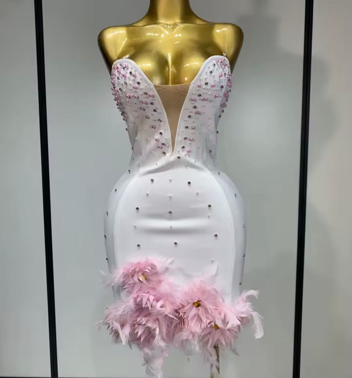 White Sexy Sleeveless Pink Rhinestone Feather Dress