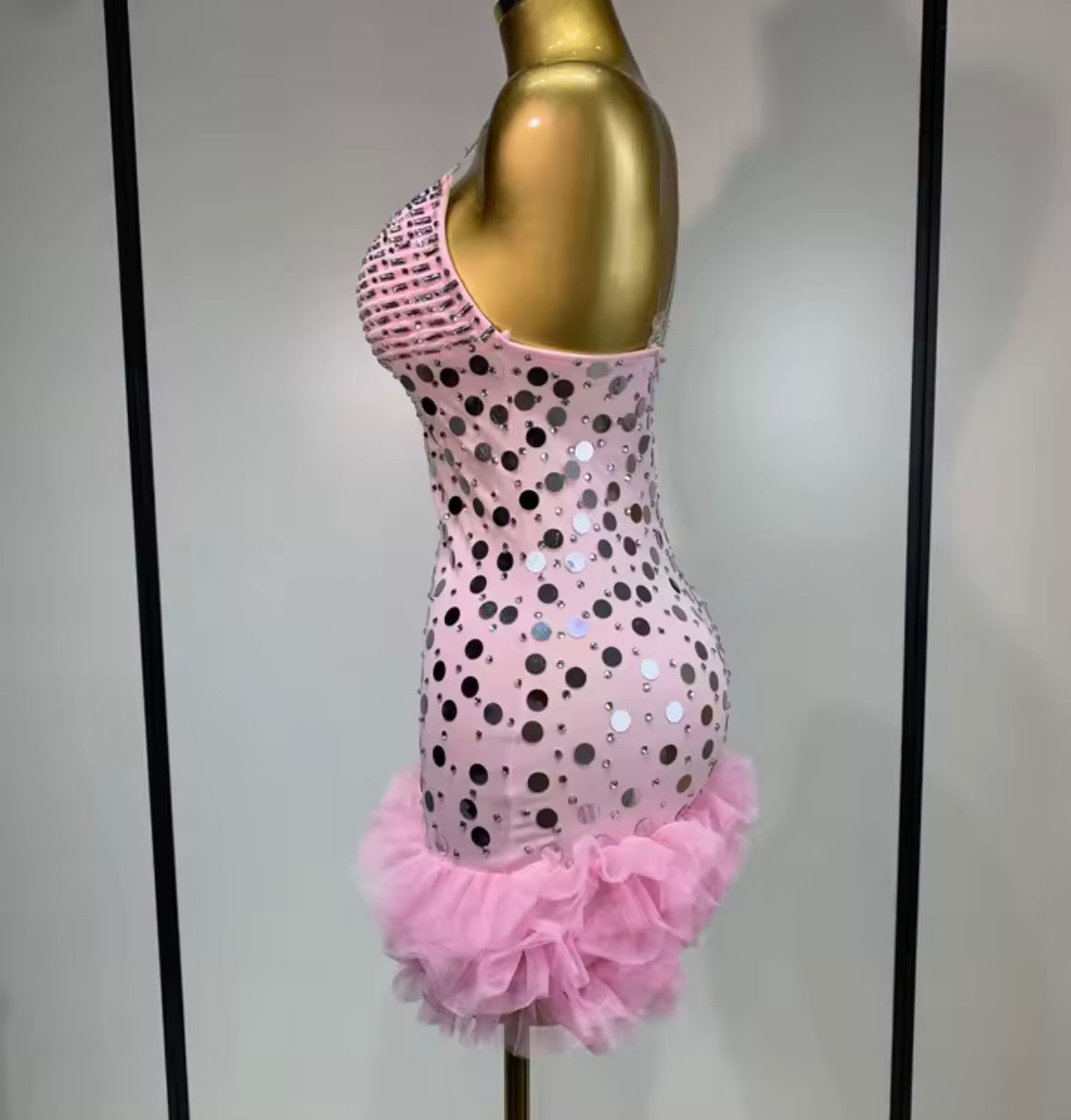 Sexy Pink Sleeveless Sequins Ruffle Dress