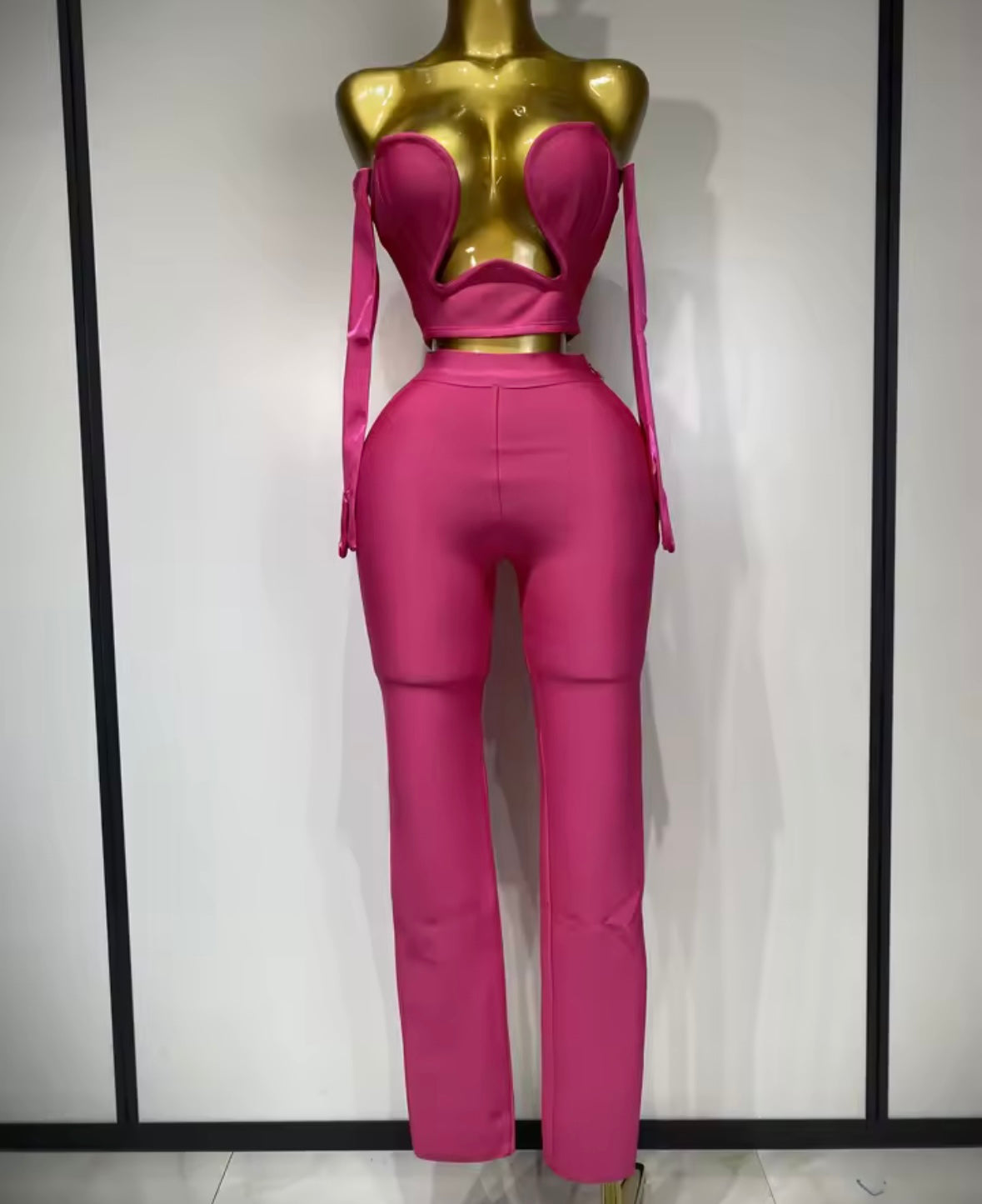 Sexy Pink Strapless Glove Full Sleeve Pant Set