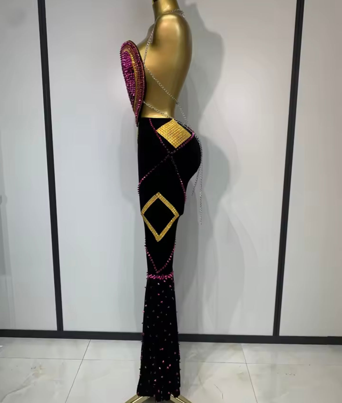 Chain Halter Sleeveless Heart Rhinestone Two Piece Pant Set