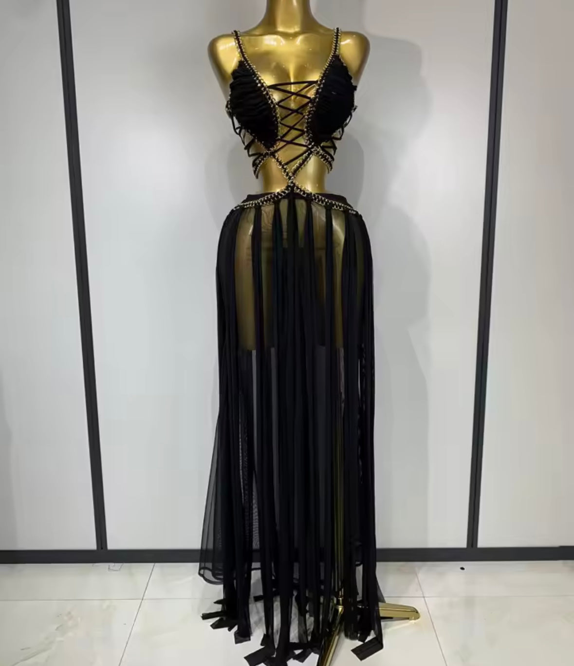 Sexy Sleeveless Chain Lace Up See Through Maxi Dress