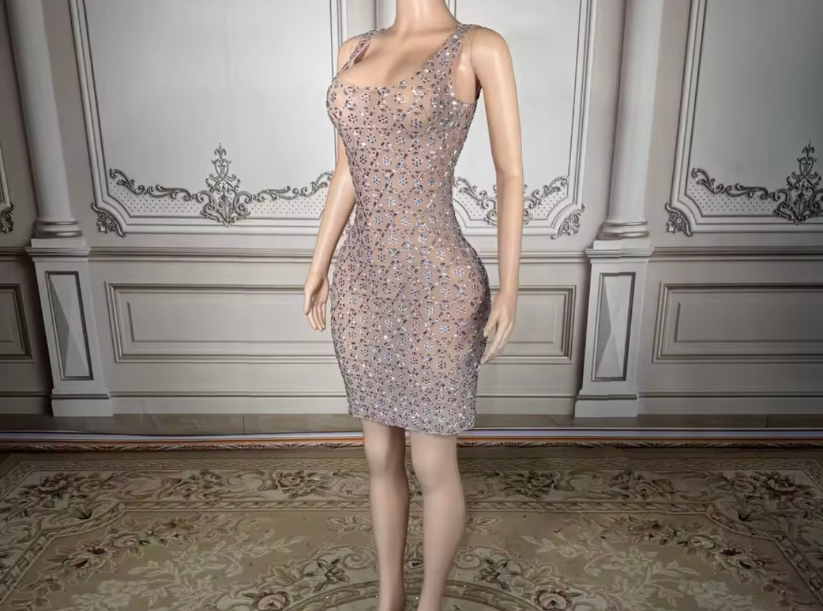 Sexy Sleeveless Rhinestone Embellishment Dress
