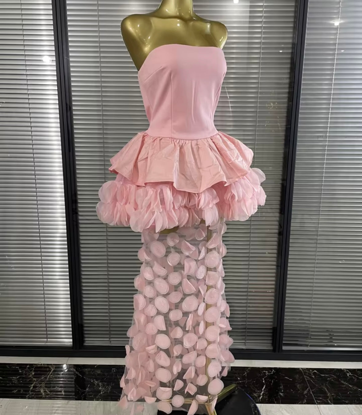 Sexy Strapless Ruffle Floor-Length Dress