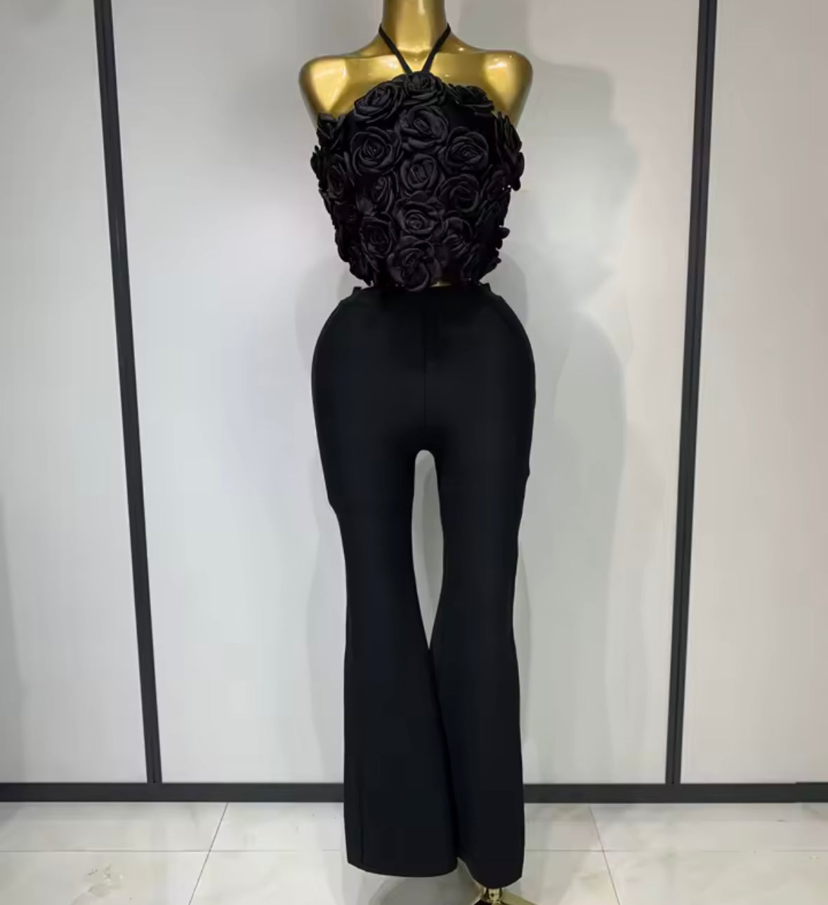 Halter Sleeveless 3D Floral Crop Two Piece Pant Set