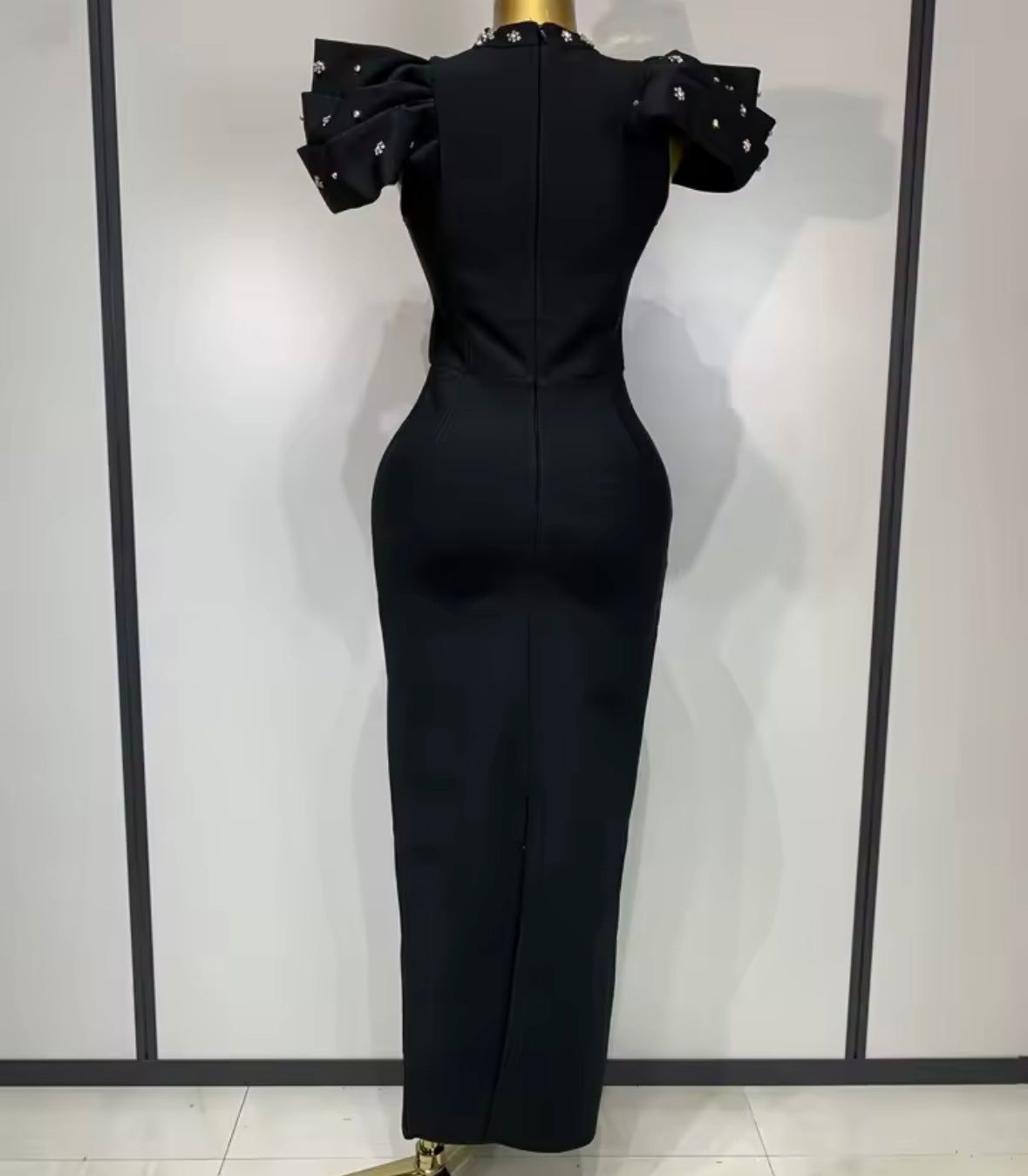 Elegant Floral Crystal Short Sleeve Floor-Length Dress
