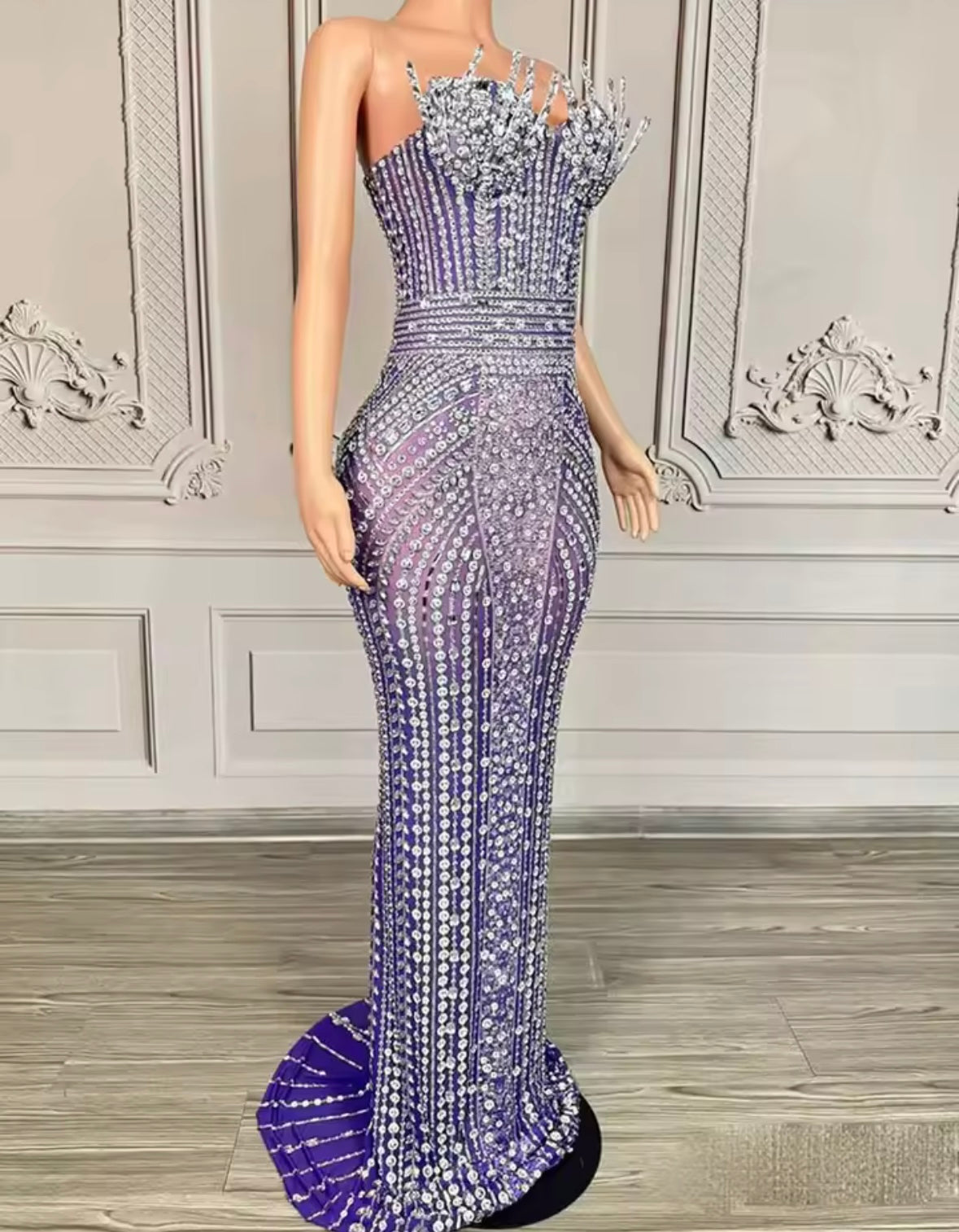 Sexy Rhinestone Embellishment Sleeveless Floor-Length Dress