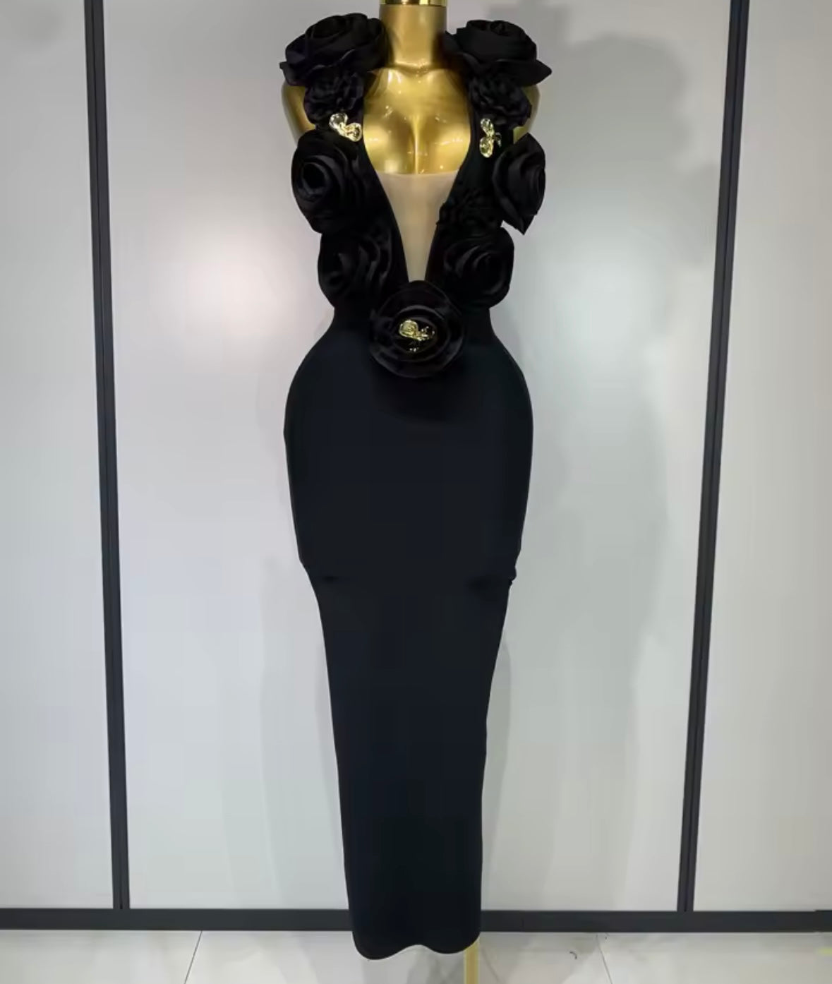 Elegant Floral Embellishment Sleeveless Maxi Dress