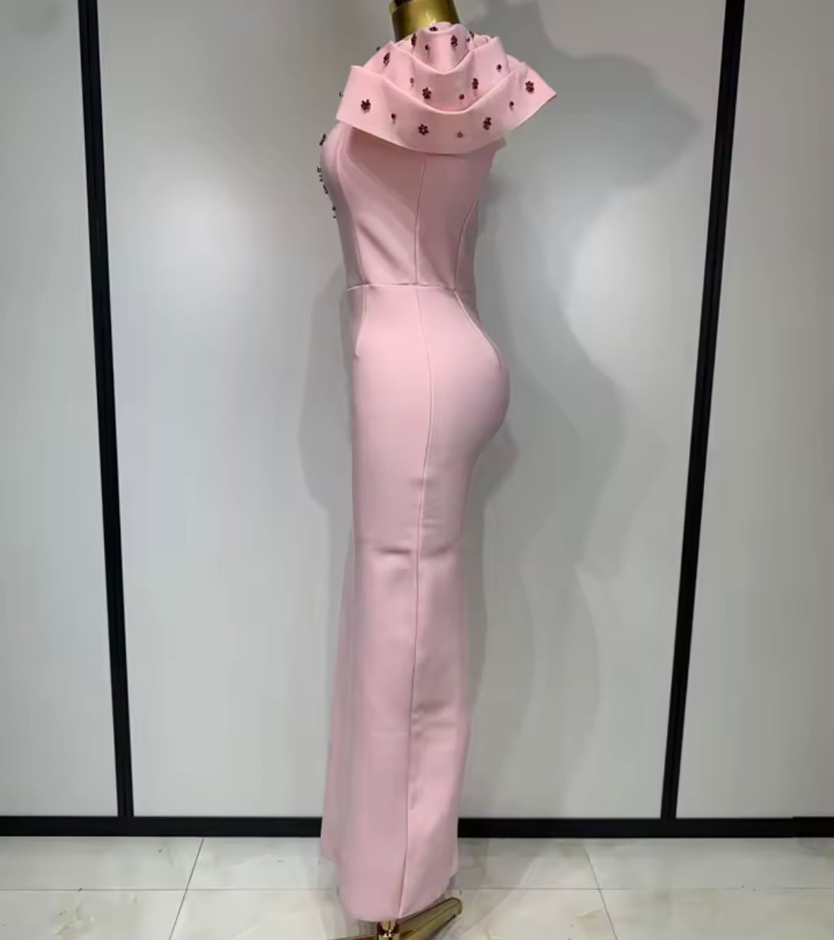 Elegant Floral Crystal Short Sleeve Floor-Length Dress