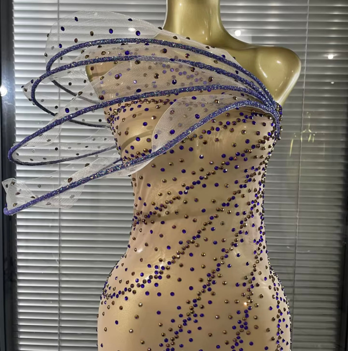 Elegant One Shoulder Sleeveless See Through Rhinestone Maxi Dress